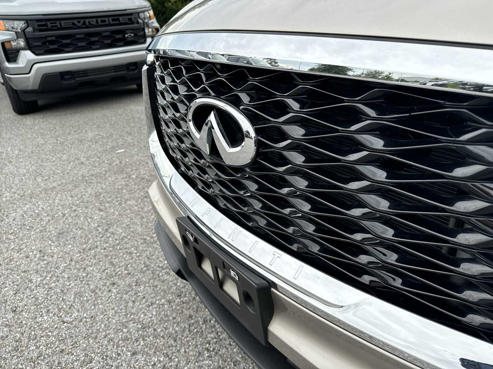 Thumbnail: 2024 INFINITI QX60 - 16