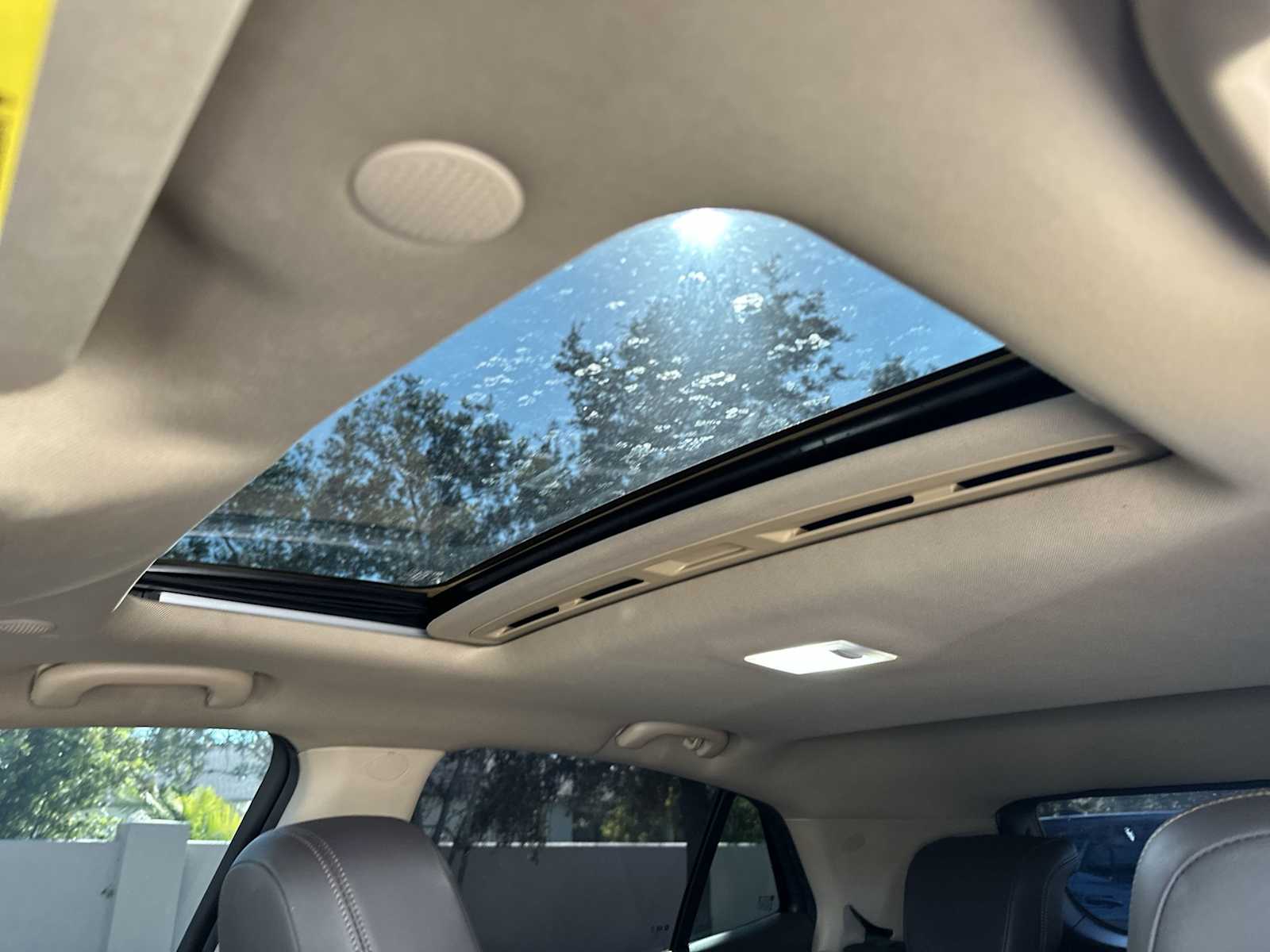 Thumbnail: 2015 Buick Encore - 17