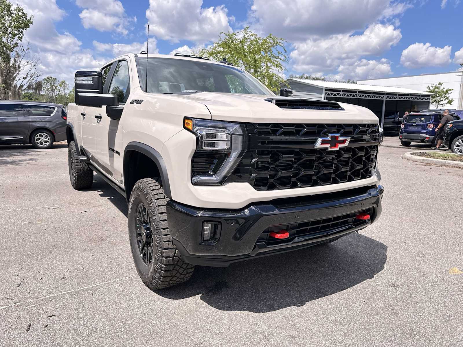 Thumbnail: 2026 Chevrolet Silverado 2500 - 8
