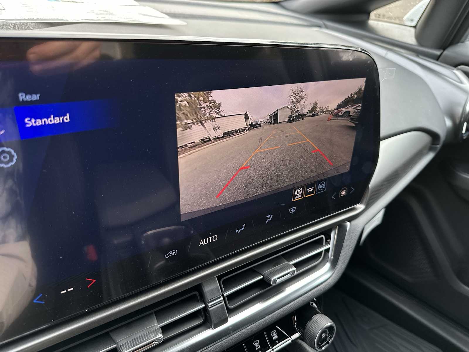 Thumbnail: 2026 Chevrolet Equinox - 22