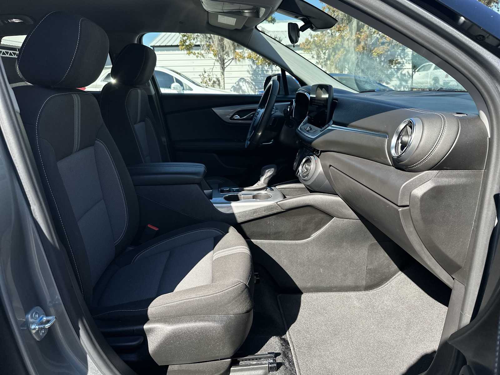 Thumbnail: 2025 Chevrolet Blazer - 19