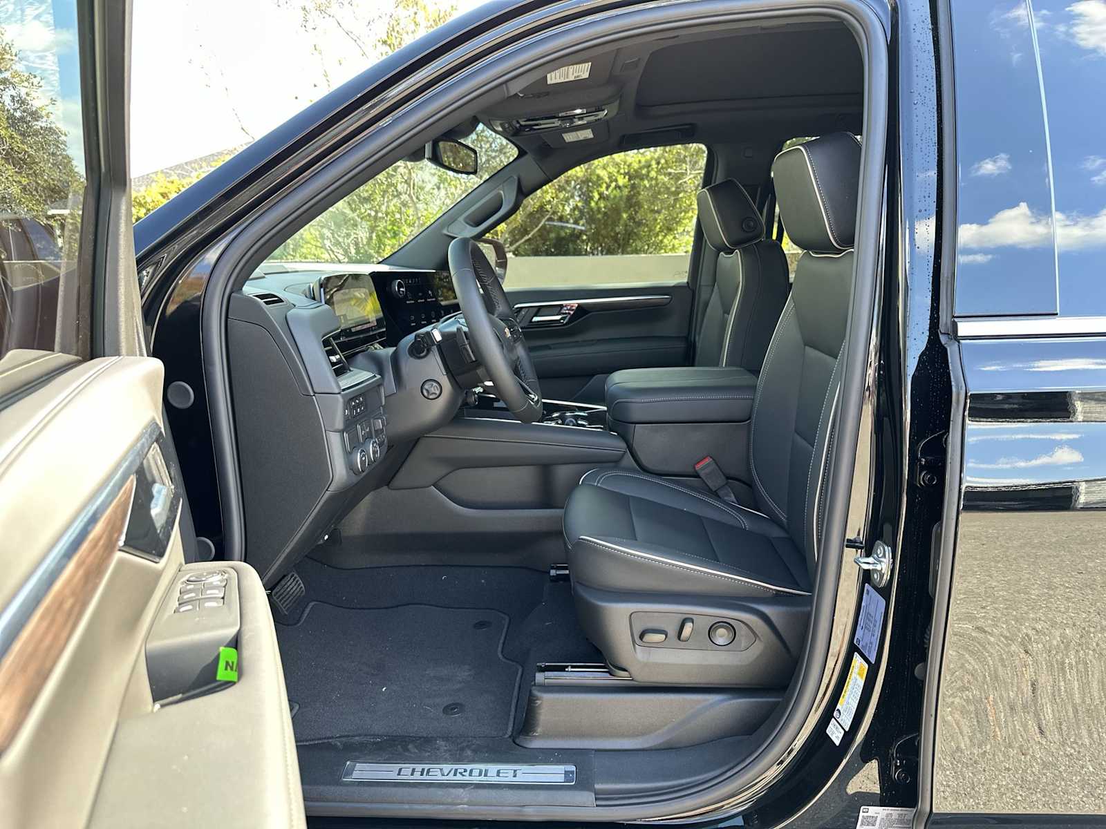 Thumbnail: 2026 Chevrolet Tahoe - 2