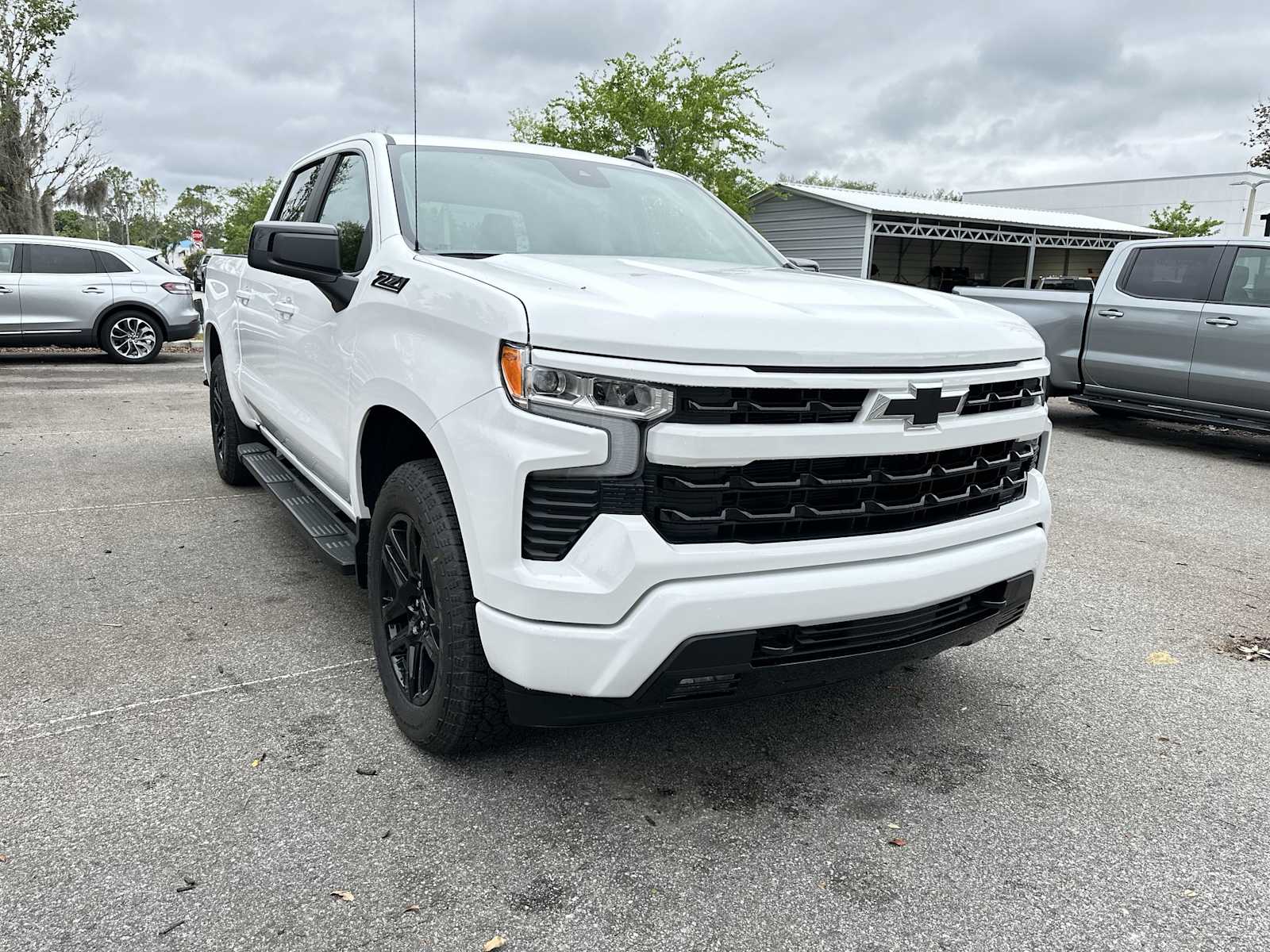 Thumbnail: 2026 Chevrolet Silverado 1500 - 8