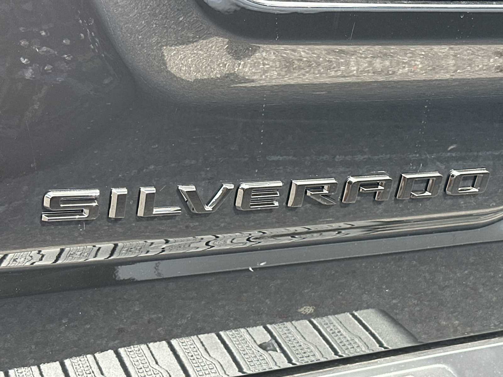 Thumbnail: 2026 Chevrolet Silverado 1500 - 11