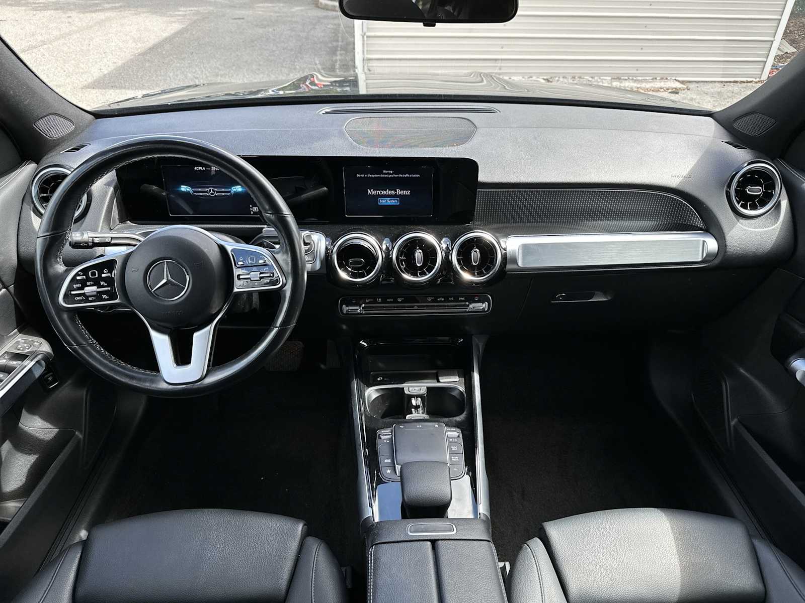 Thumbnail: 2023 Mercedes-Benz GLB - 14