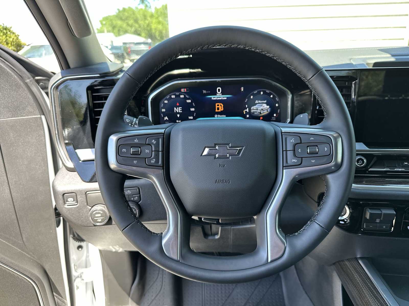 Thumbnail: 2026 Chevrolet Silverado 1500 - 20