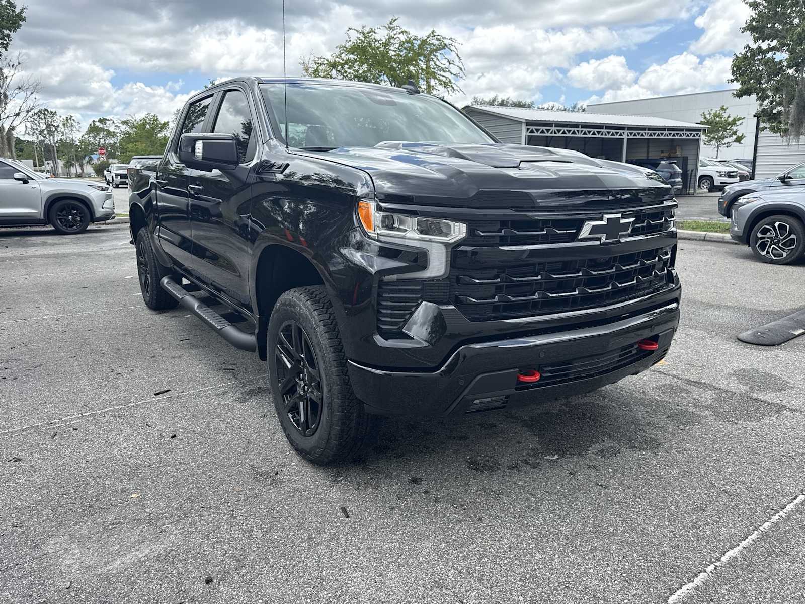 Thumbnail: 2026 Chevrolet Silverado 1500 - 8