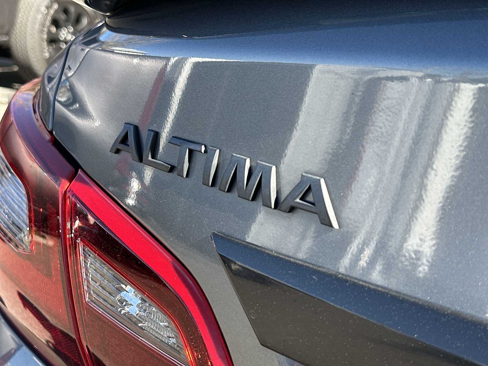 Thumbnail: 2018 Nissan Altima - 11