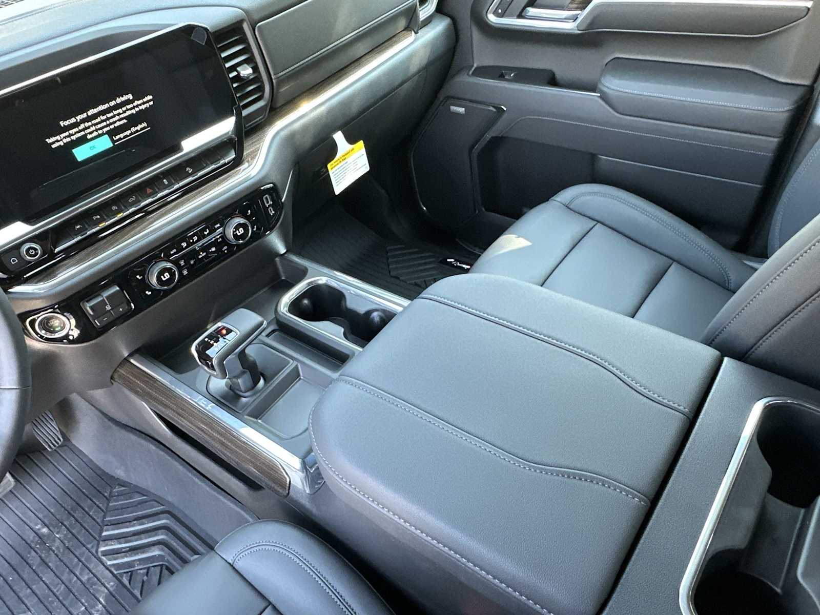 Thumbnail: 2026 Chevrolet Silverado 1500 - 21