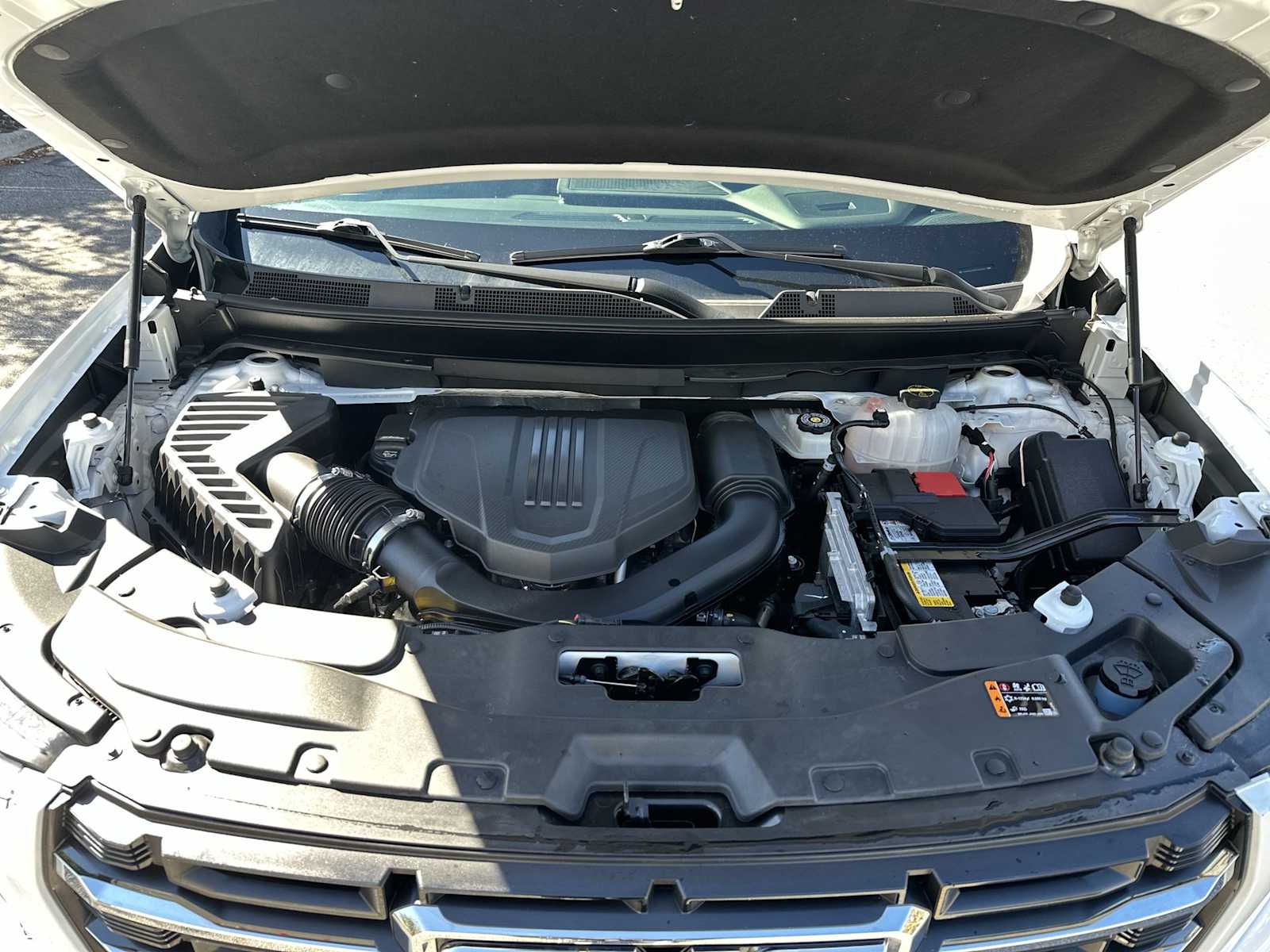 Thumbnail: 2025 GMC Acadia - 13