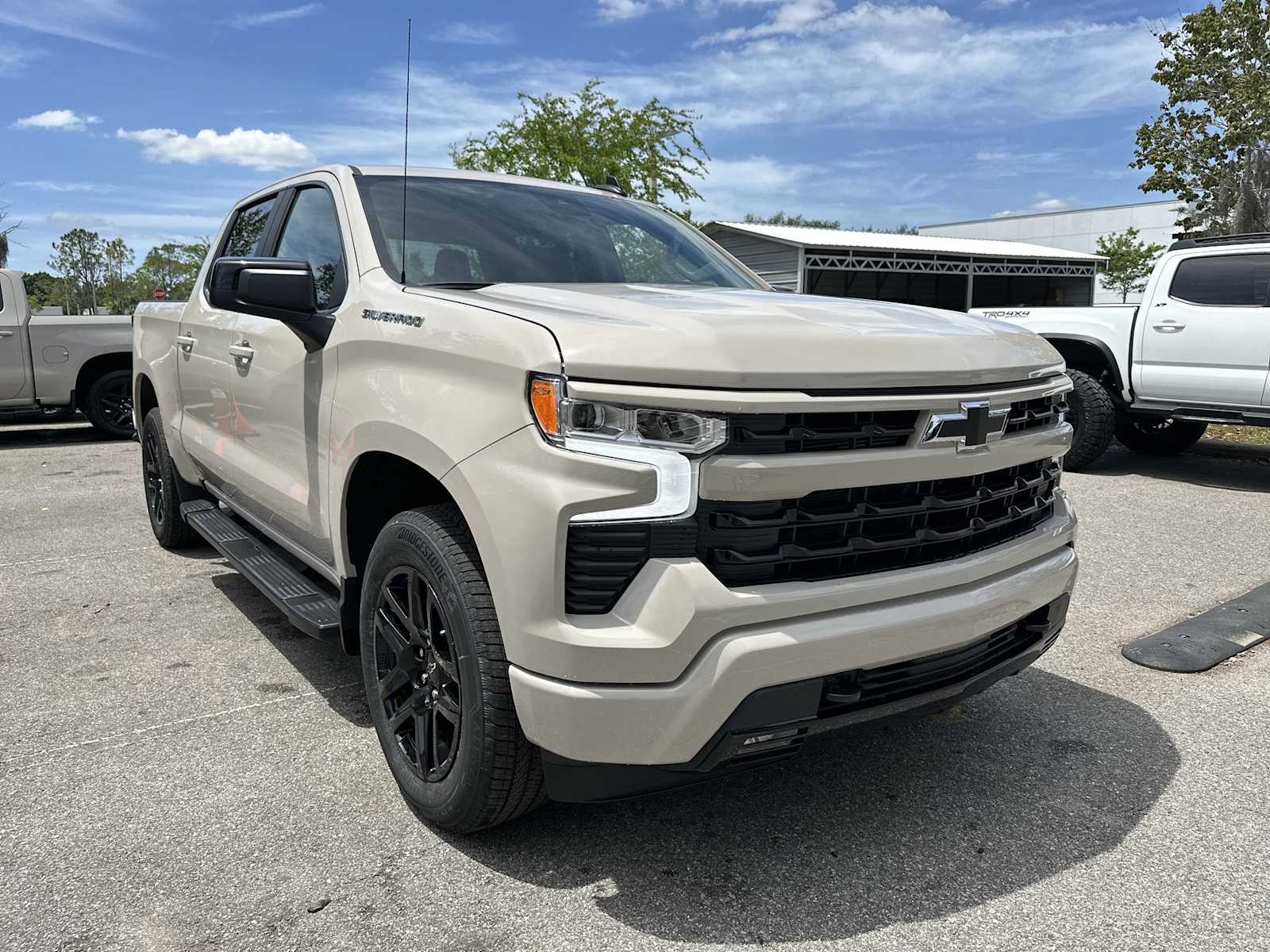 Thumbnail: 2026 Chevrolet Silverado 1500 - 8