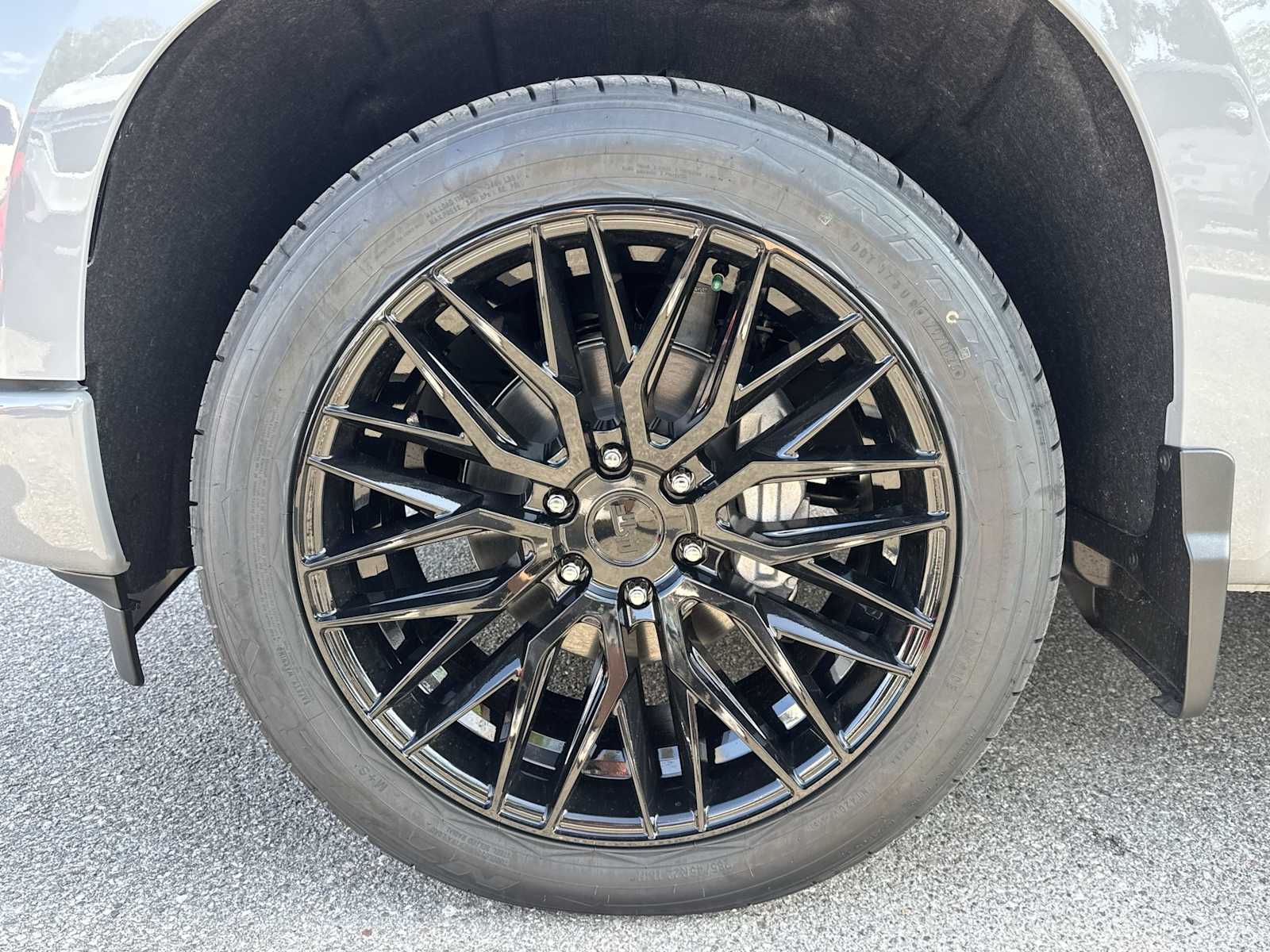 2025 Chevrolet Silverado 1500 RST 18