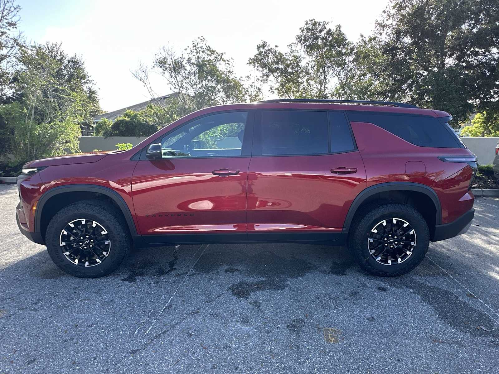 Thumbnail: 2026 Chevrolet Traverse - 3