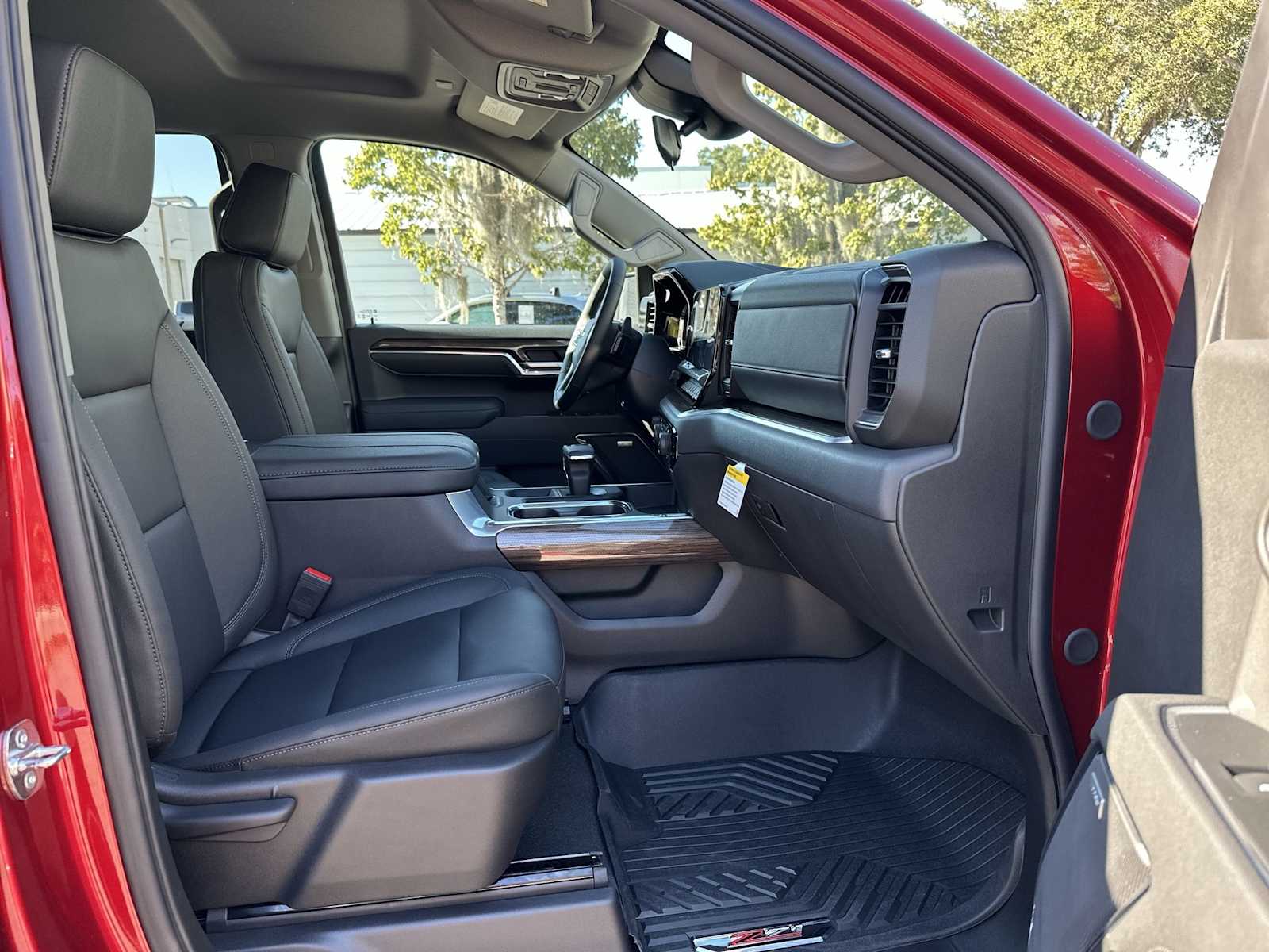 Thumbnail: 2026 Chevrolet Silverado 1500 - 19