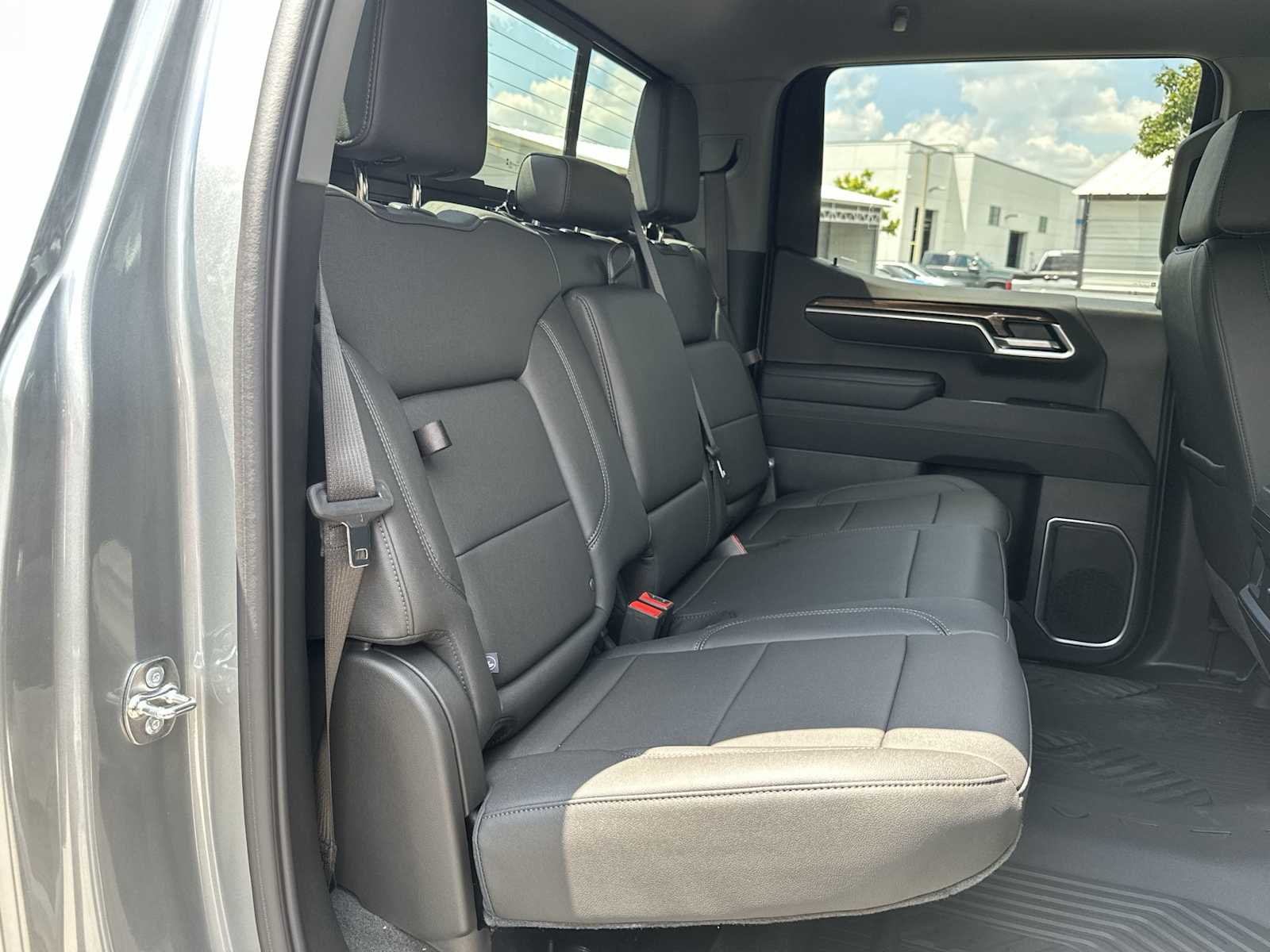 Thumbnail: 2025 Chevrolet Silverado 1500 - 18