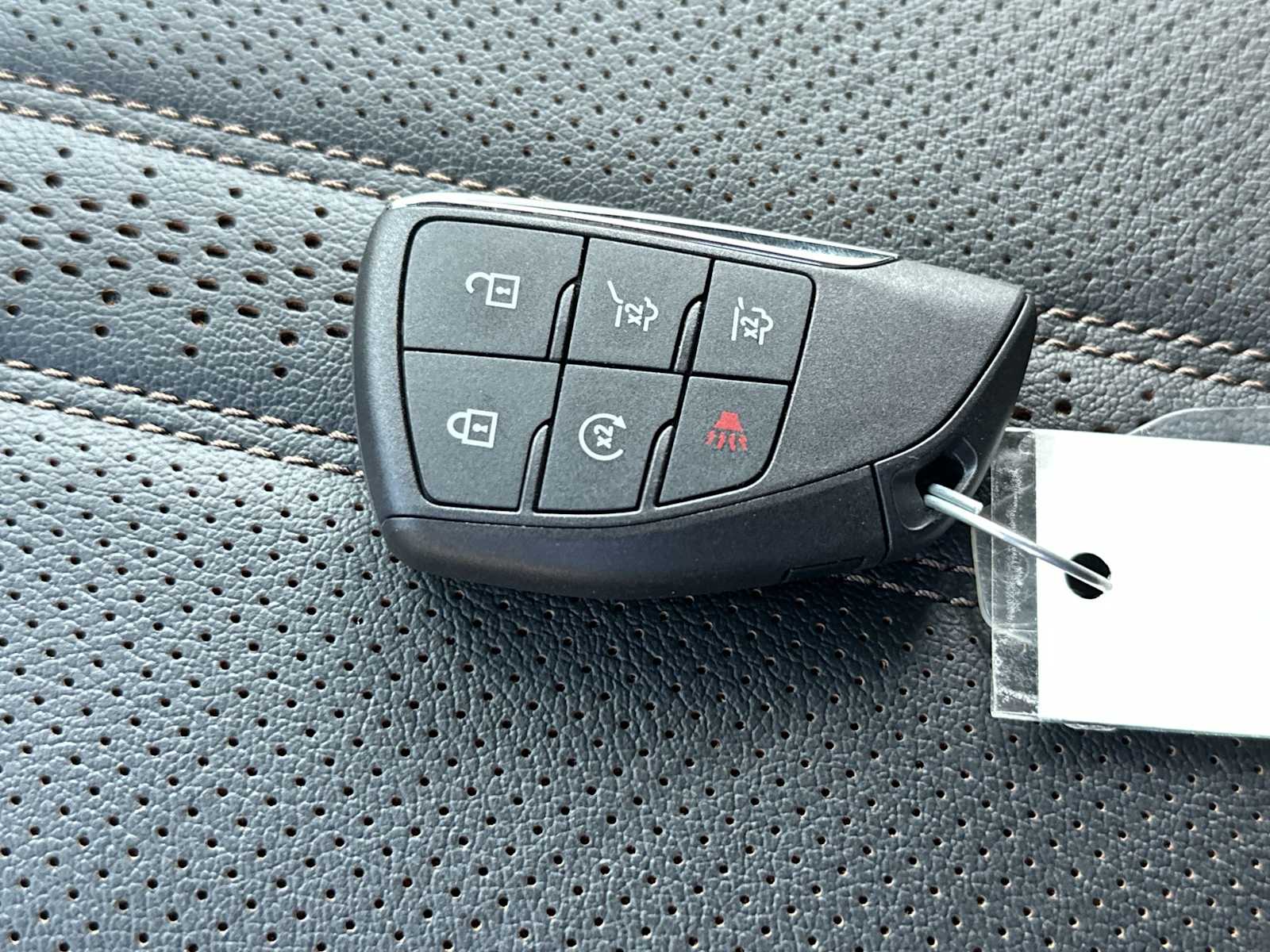 Thumbnail: 2026 Chevrolet Tahoe - 26