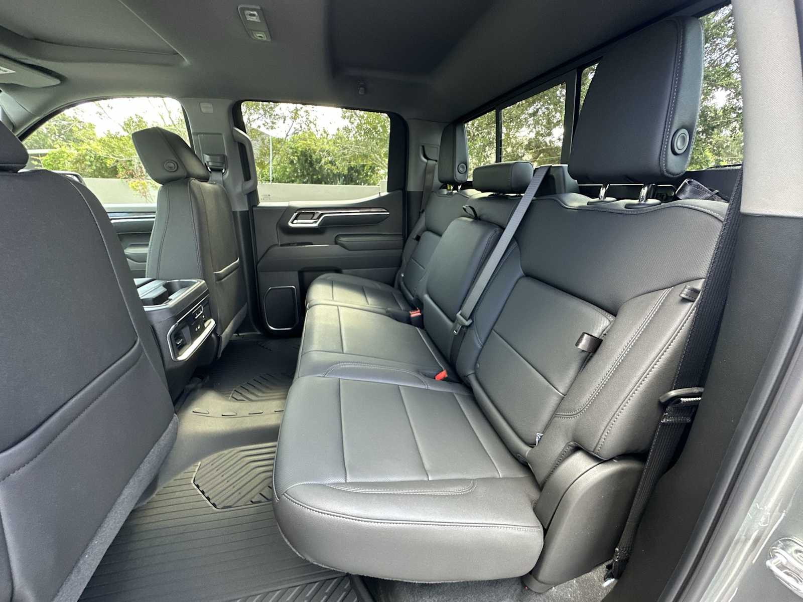 Thumbnail: 2026 Chevrolet Silverado 1500 - 17