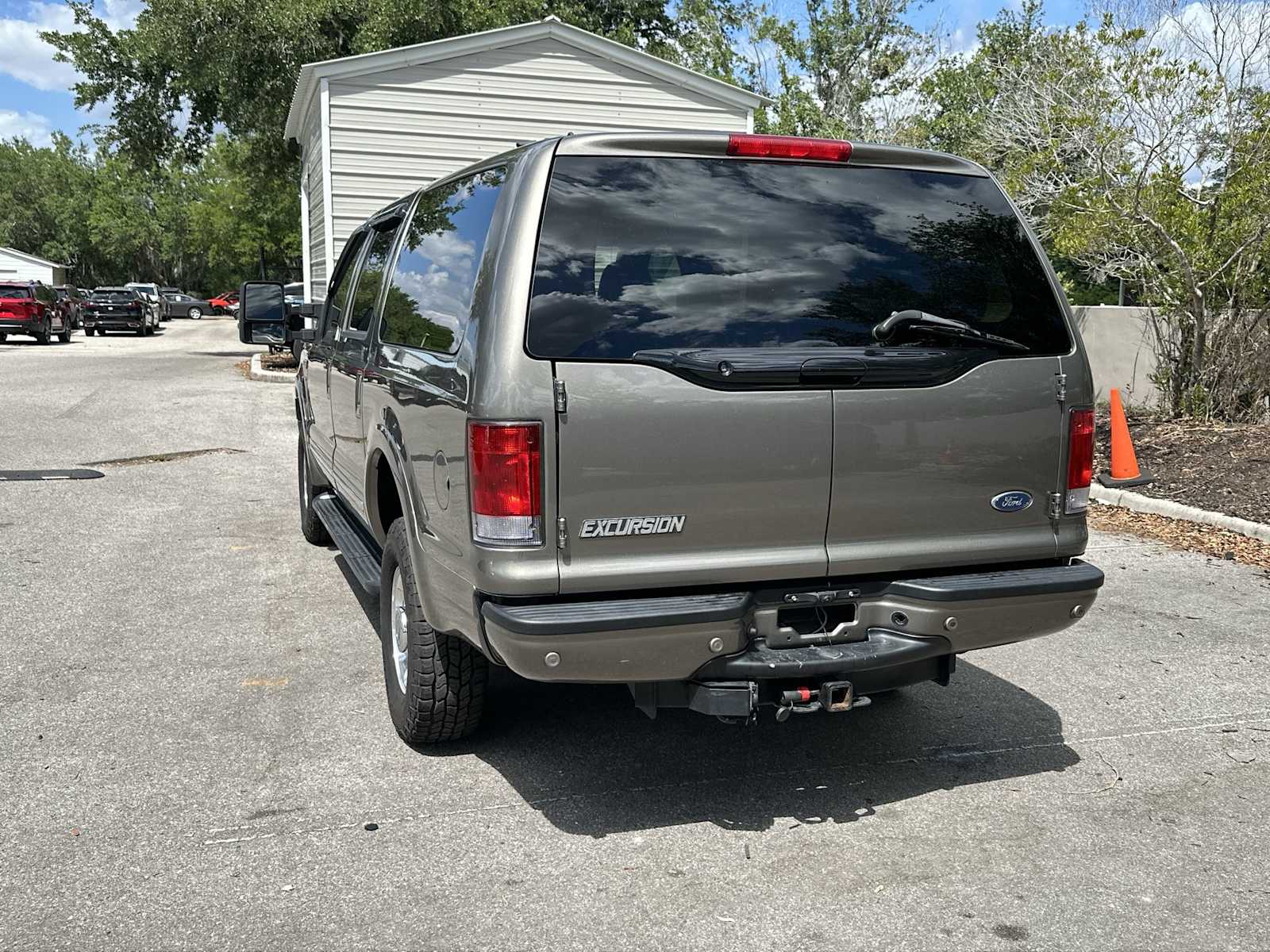 Thumbnail: 2005 Ford Excursion - 4