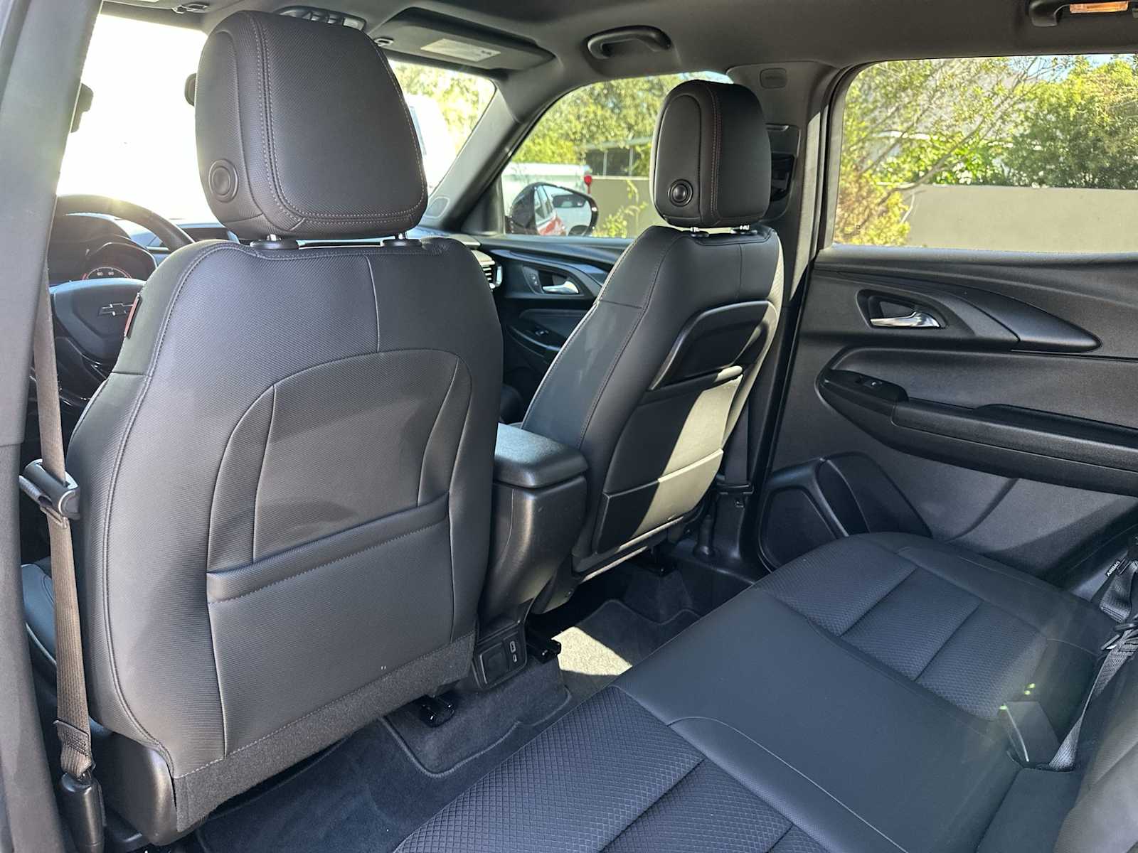 Thumbnail: 2022 Chevrolet TrailBlazer - 16