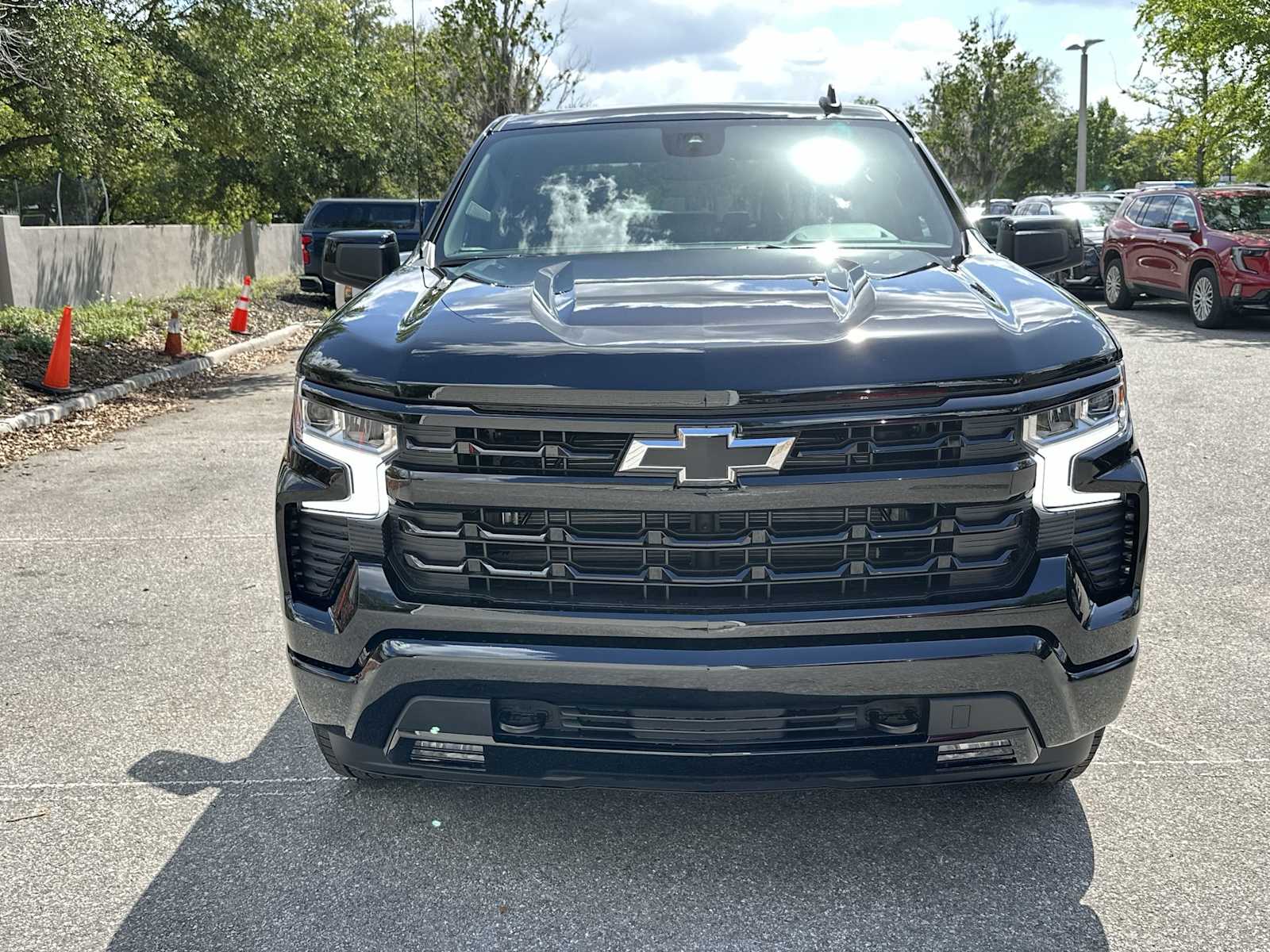 Thumbnail: 2026 Chevrolet Silverado 1500 - 9