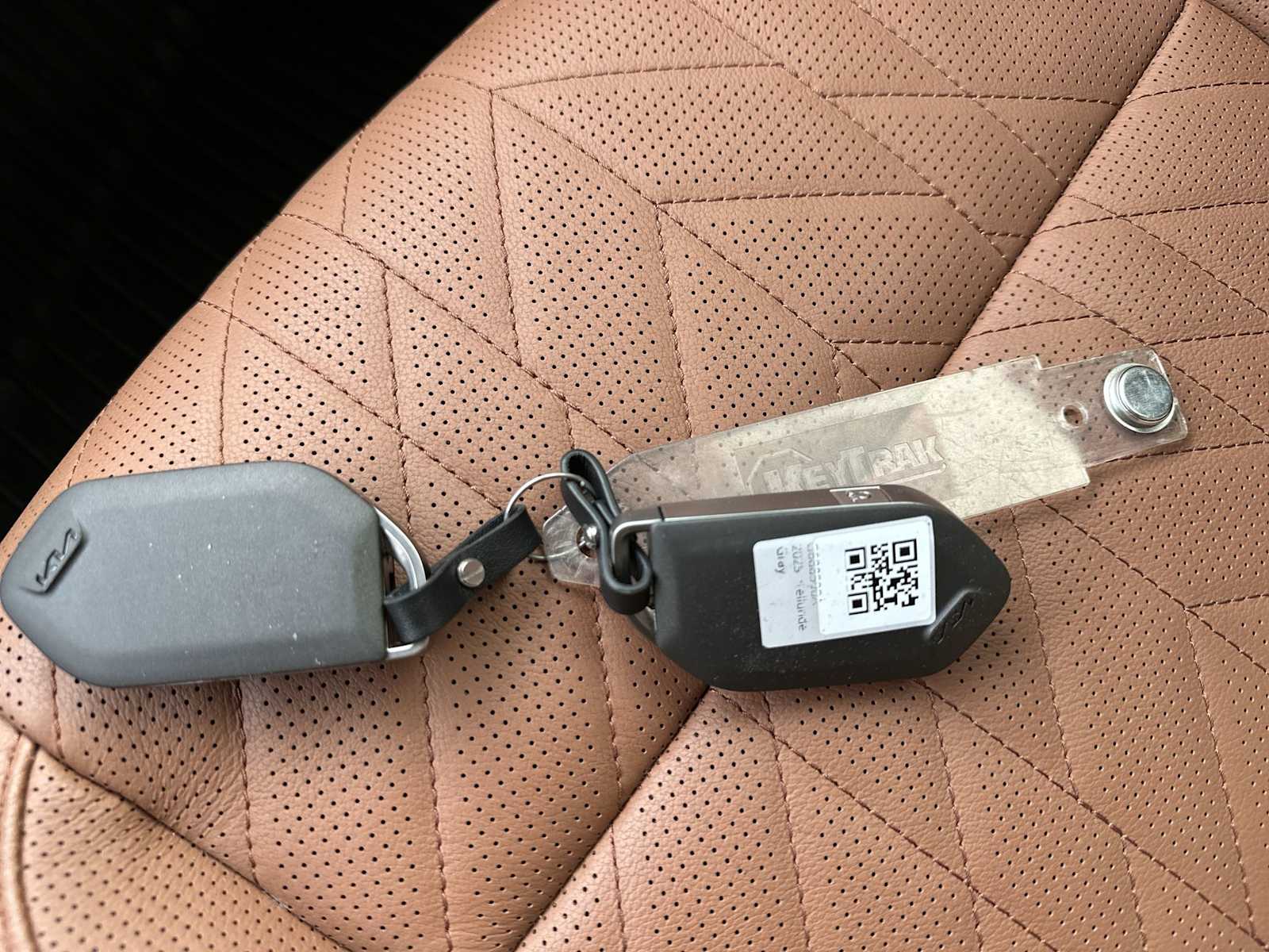 Thumbnail: 2025 Kia Telluride - 26