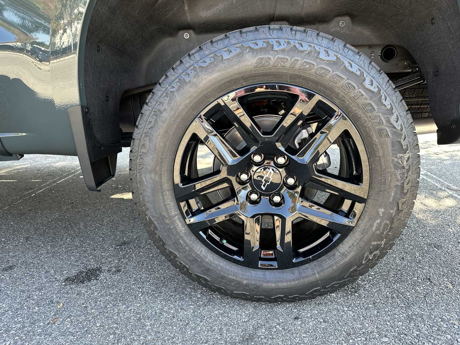 Thumbnail: 2026 Chevrolet Silverado 1500 - 12