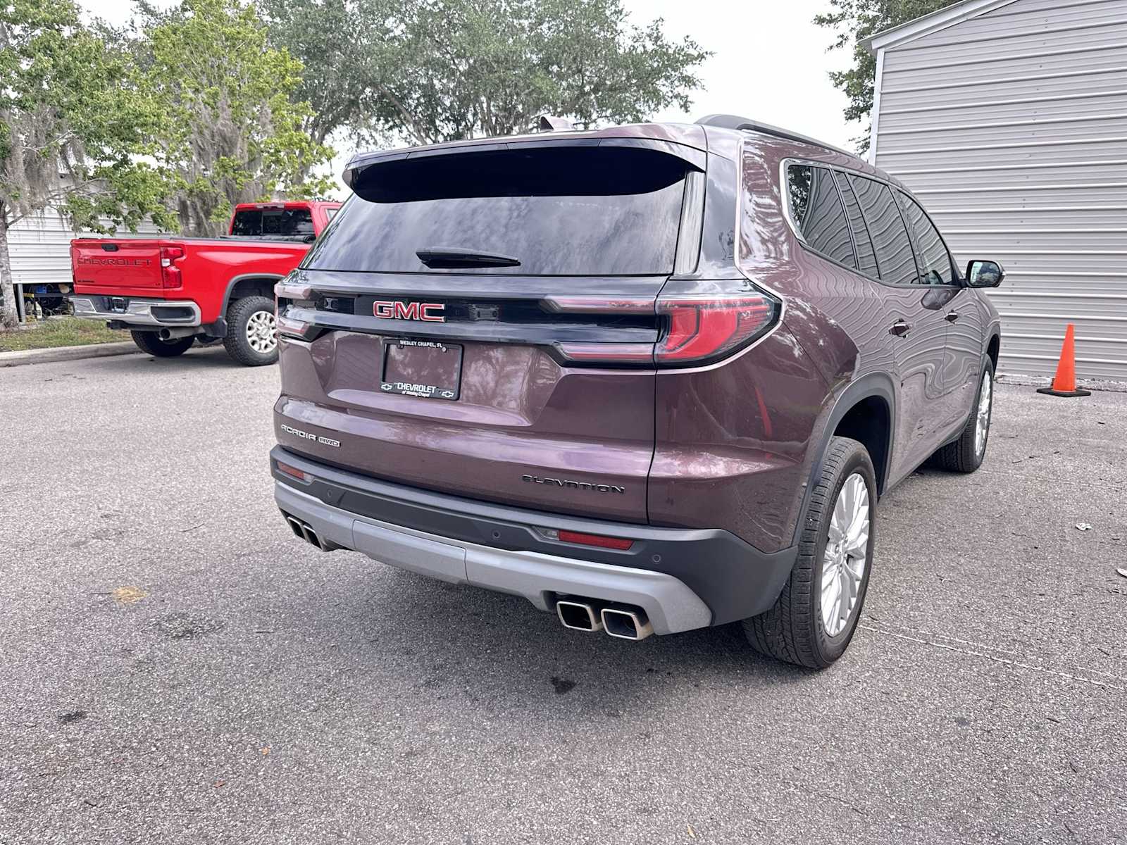 Thumbnail: 2024 GMC Acadia - 6