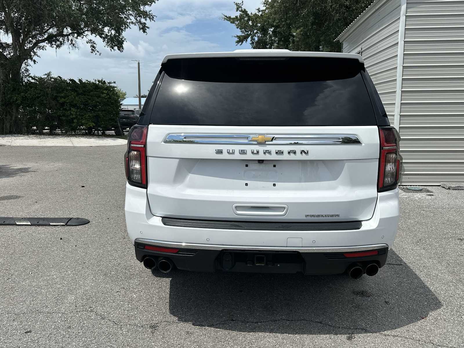 Thumbnail: 2023 Chevrolet Suburban - 4