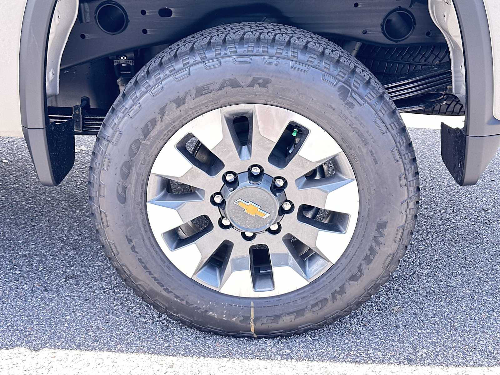 Thumbnail: 2026 Chevrolet Silverado 2500 - 12