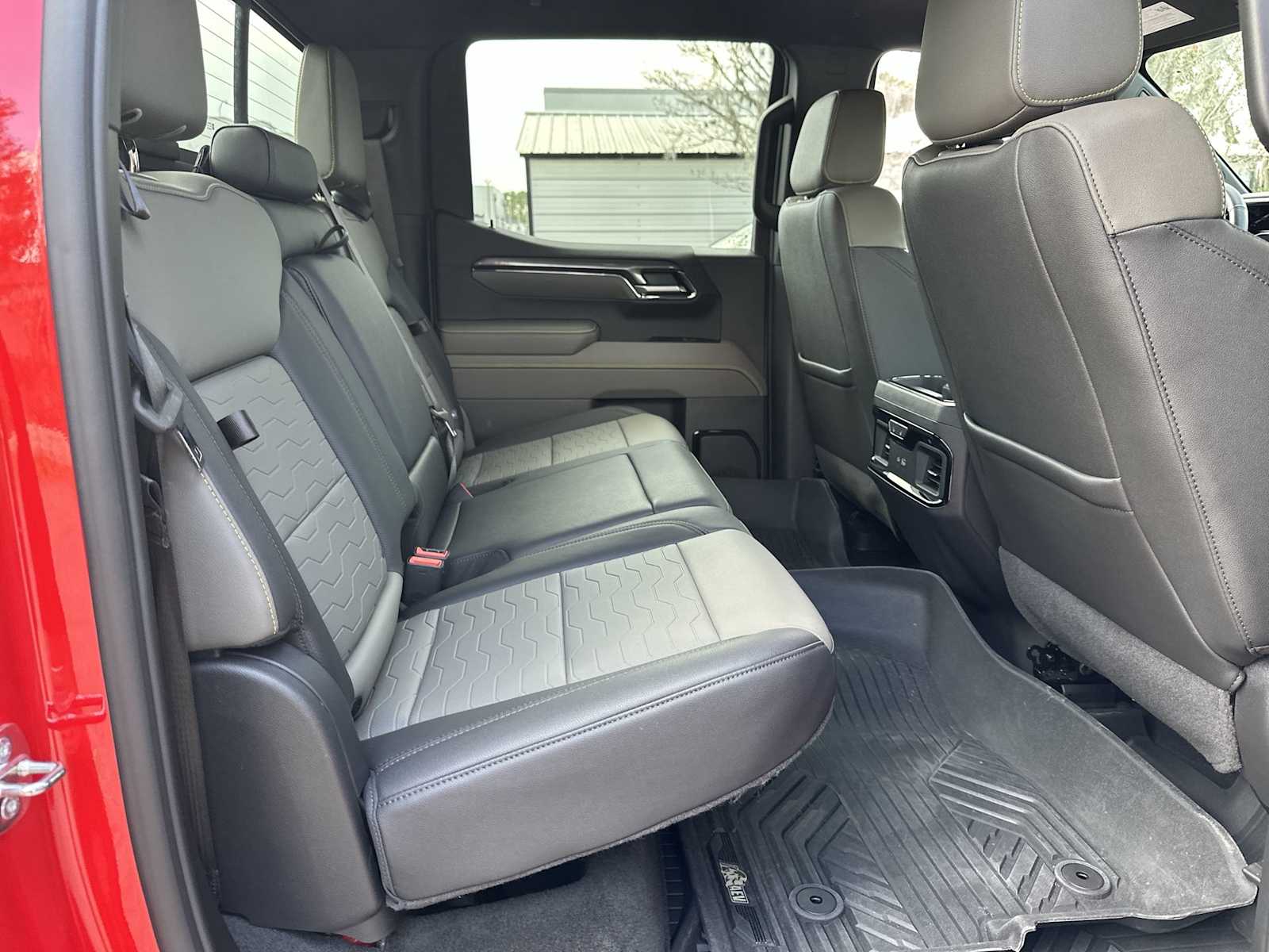 Thumbnail: 2024 Chevrolet Silverado 1500 - 18