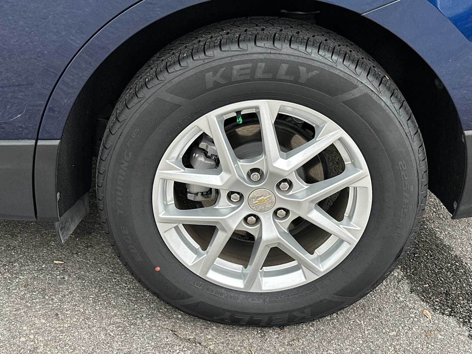 Thumbnail: 2022 Chevrolet Equinox - 12