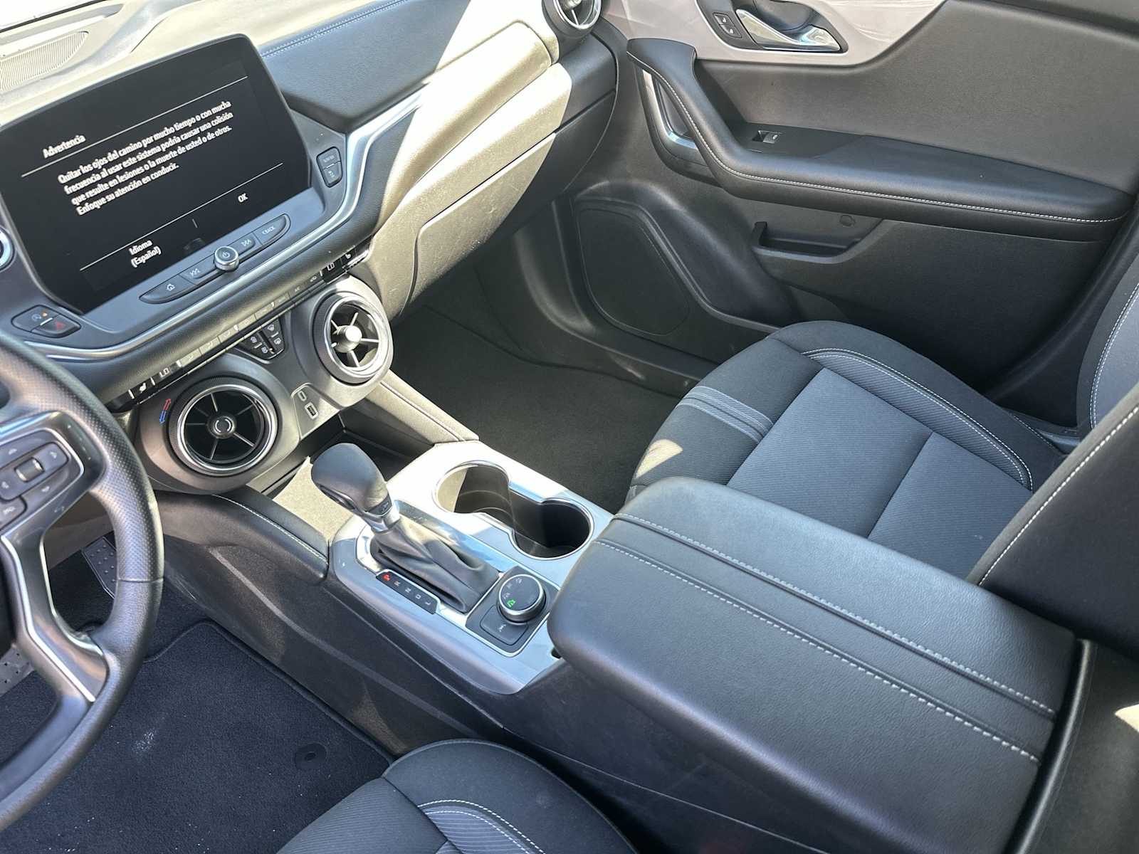 Thumbnail: 2025 Chevrolet Blazer - 21