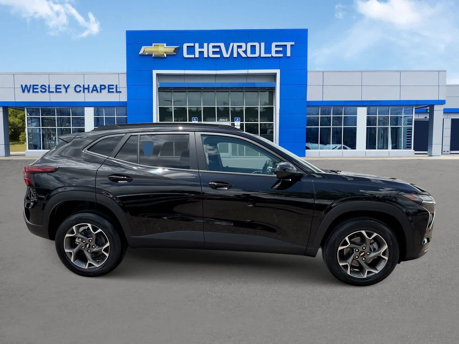 Thumbnail: 2025 Chevrolet Trax - 9