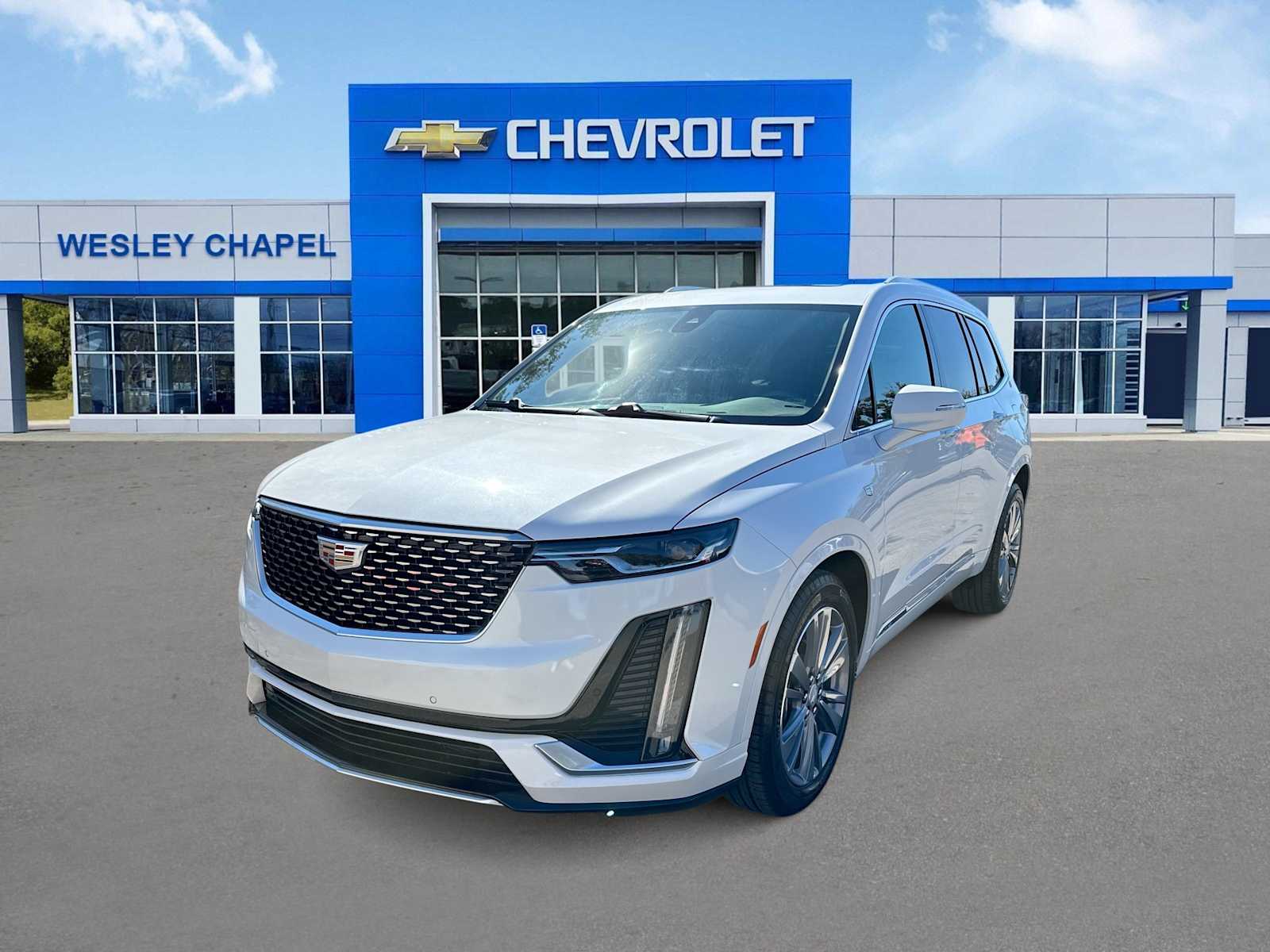 Thumbnail: 2025 Cadillac XT6 - 1