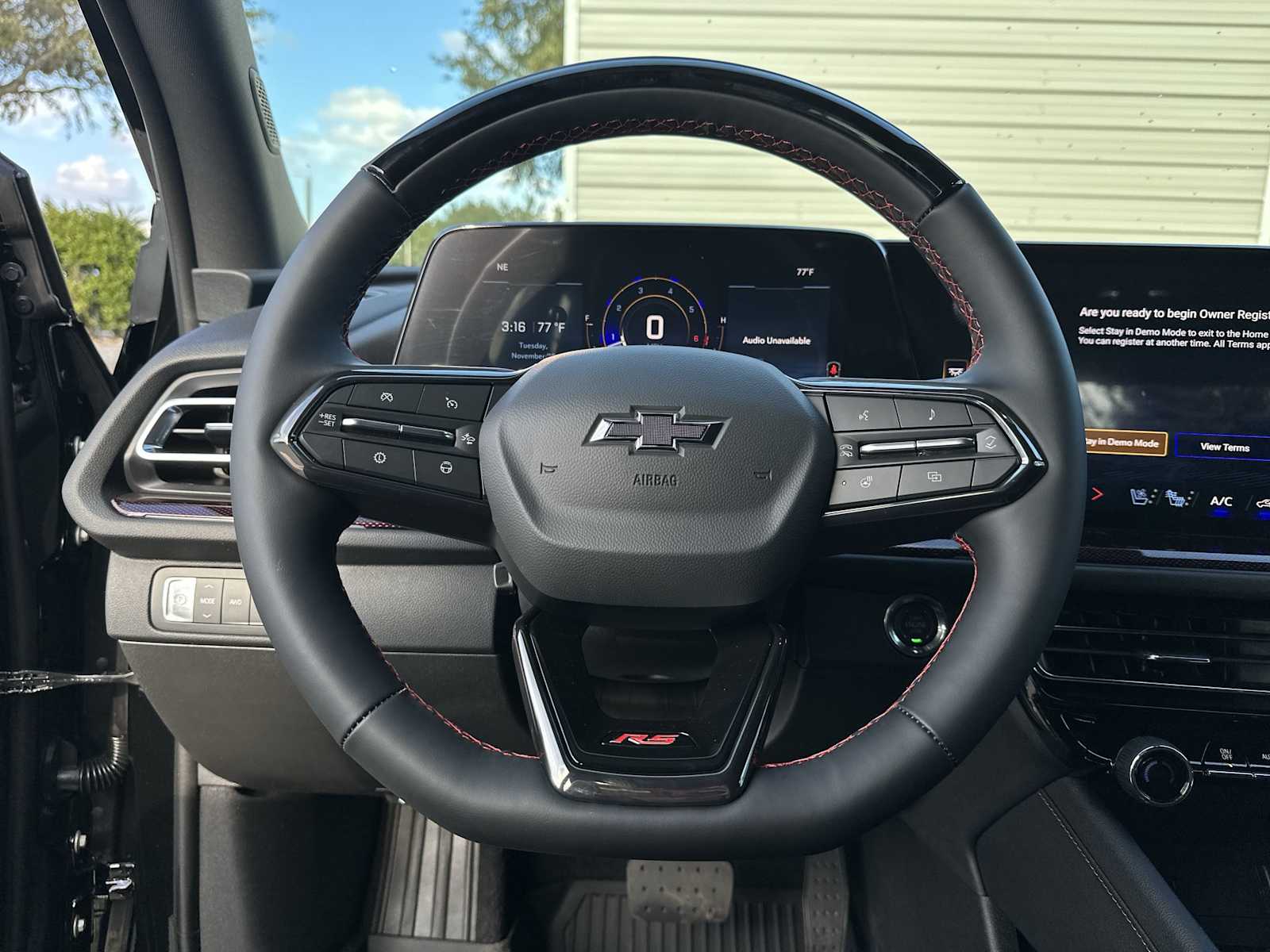 Thumbnail: 2026 Chevrolet Traverse - 21