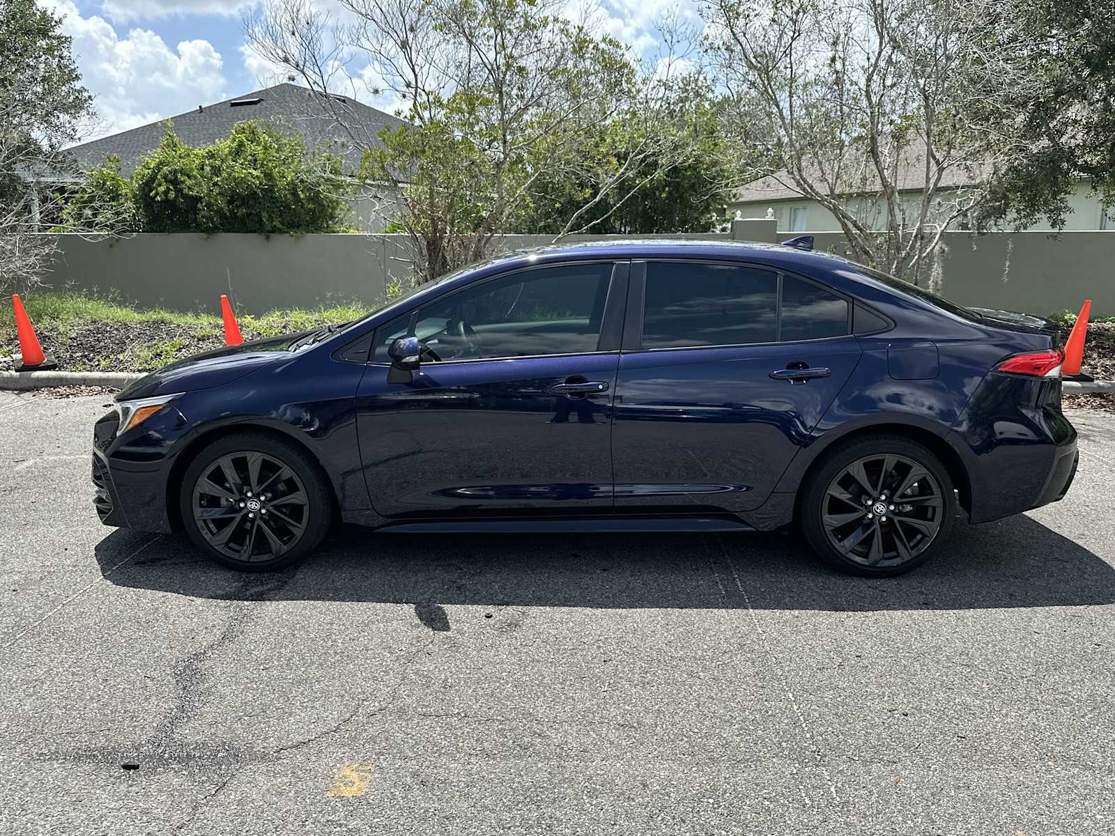 Thumbnail: 2024 Toyota Corolla - 3