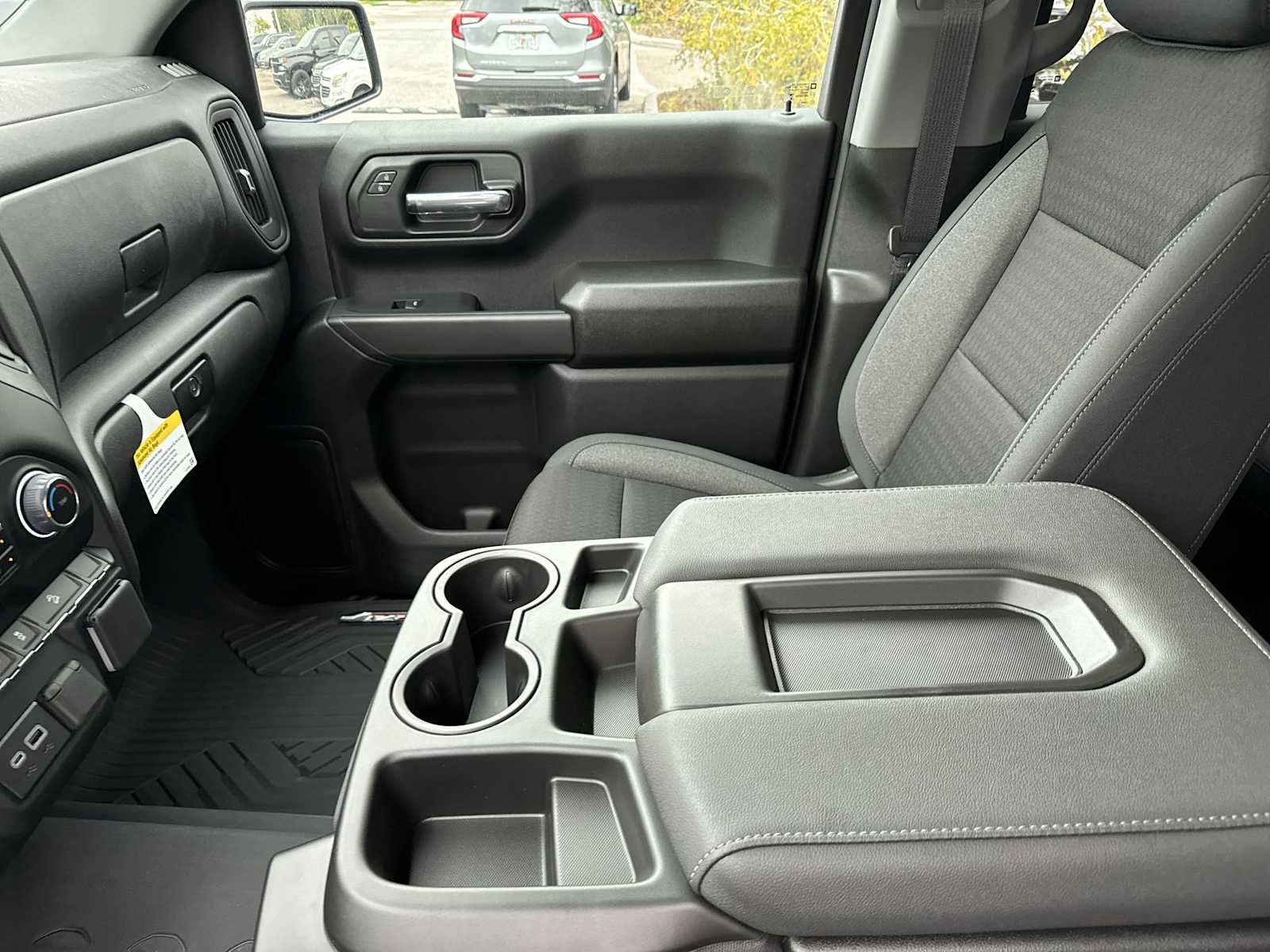 Thumbnail: 2024 Chevrolet Silverado 1500 - 11