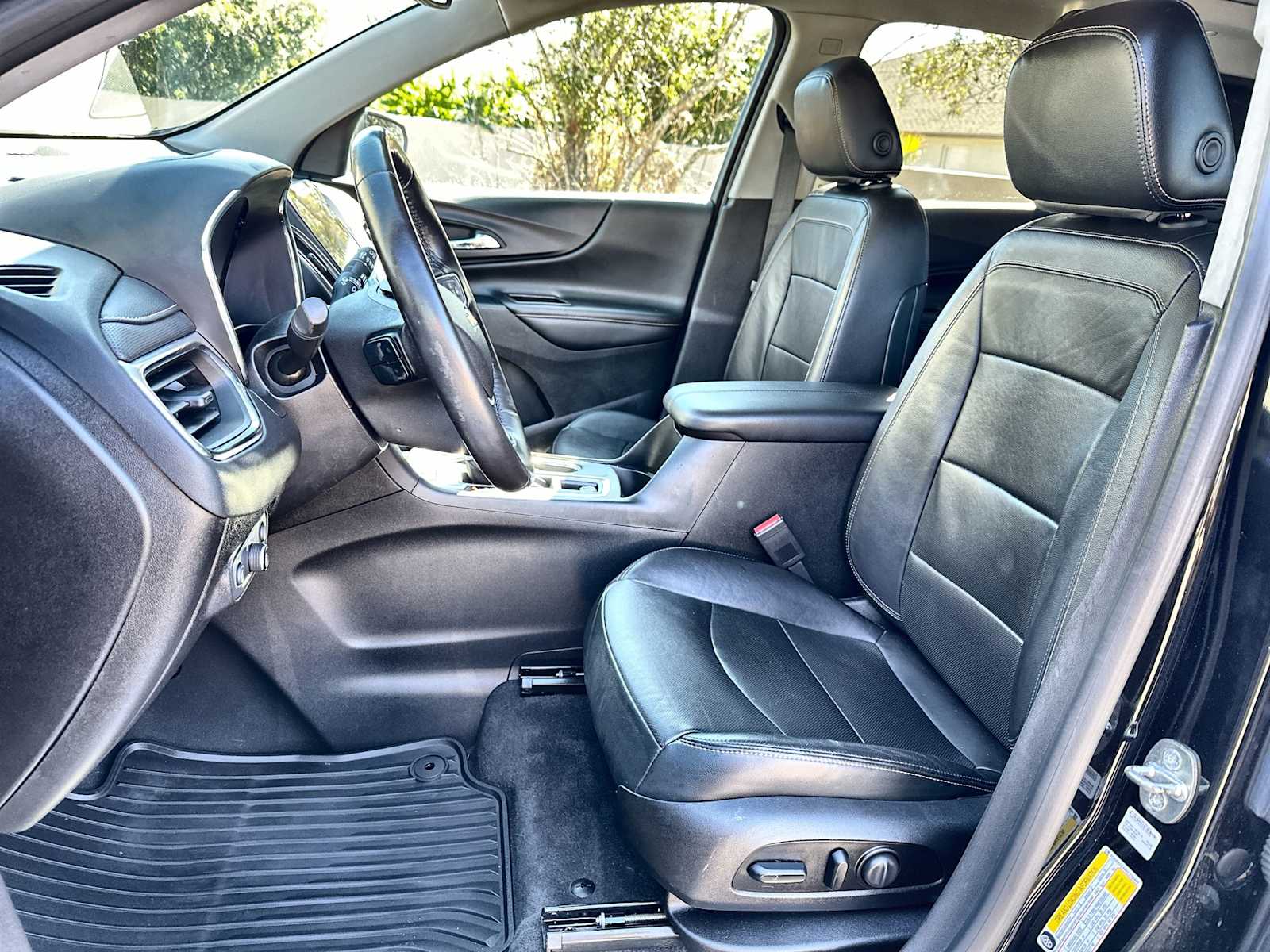 Thumbnail: 2019 Chevrolet Equinox - 15