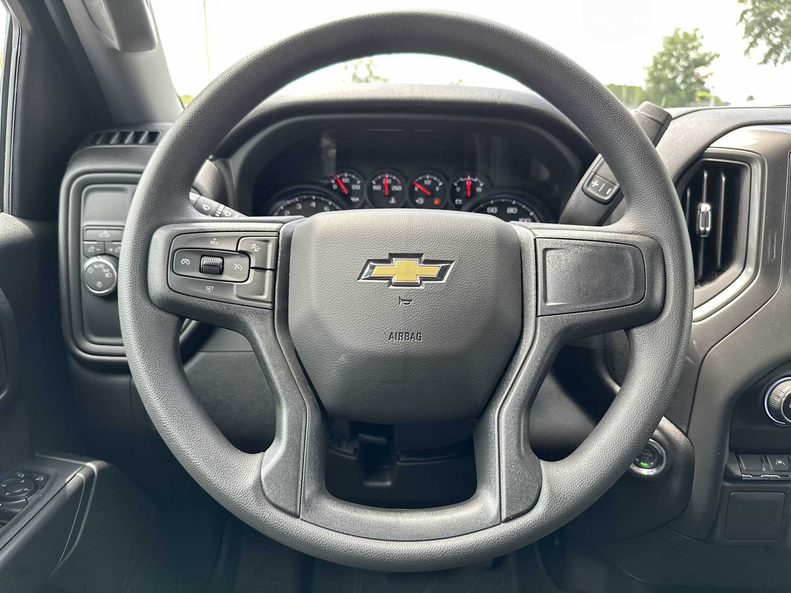 Thumbnail: 2026 Chevrolet Silverado 1500 - 14