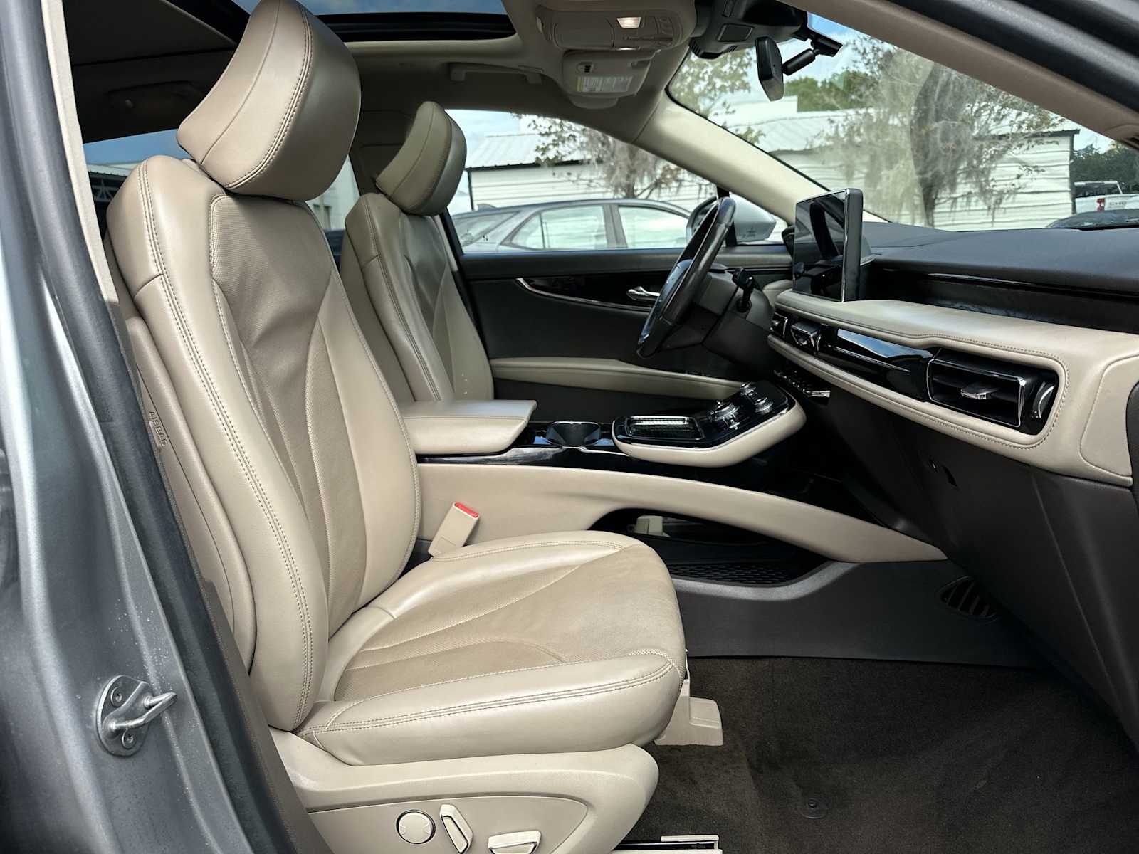 Thumbnail: 2021 Lincoln Nautilus - 20
