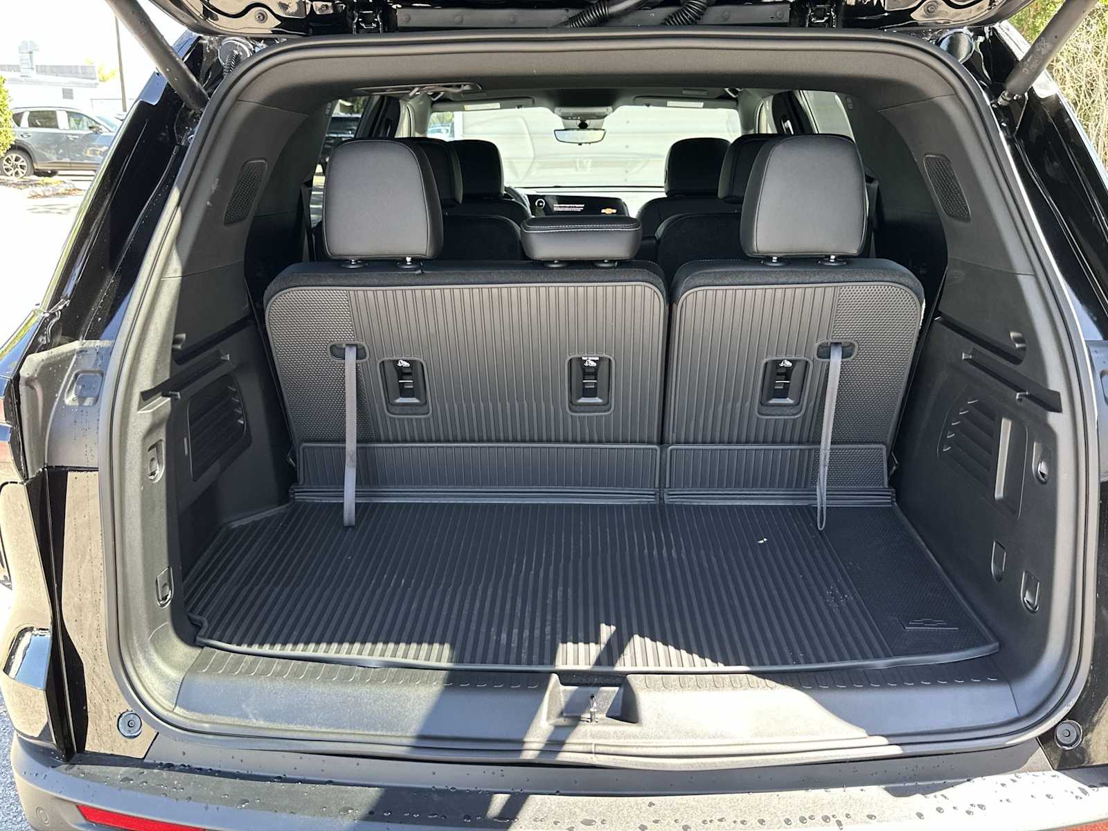 Thumbnail: 2026 Chevrolet Traverse - 25