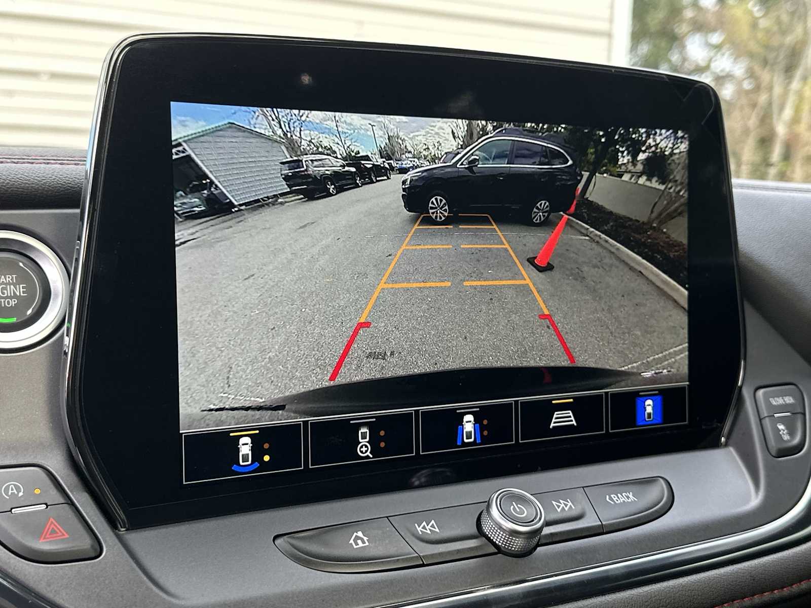 Thumbnail: 2025 Chevrolet Blazer - 23