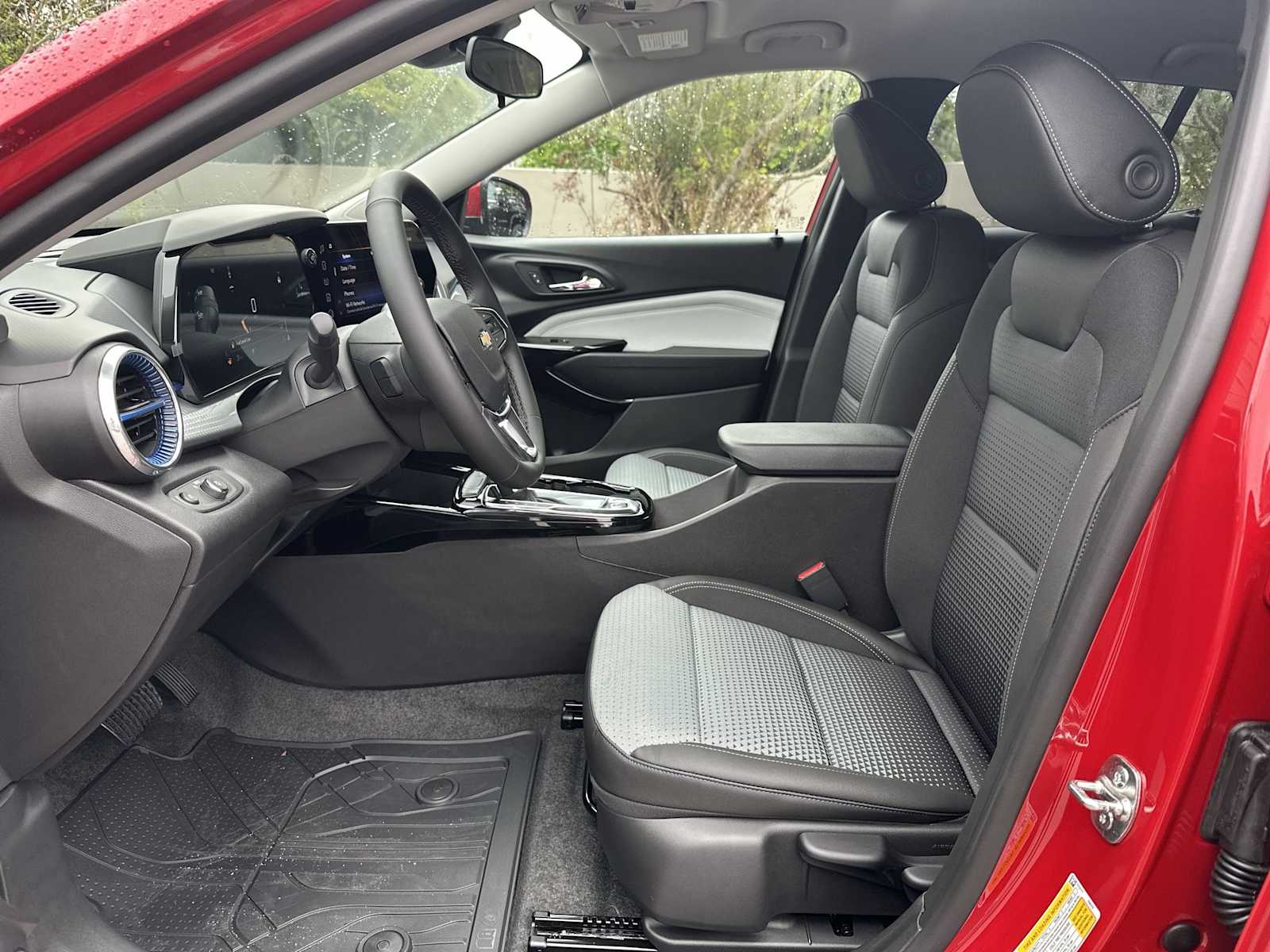 Thumbnail: 2026 Chevrolet Trax - 15