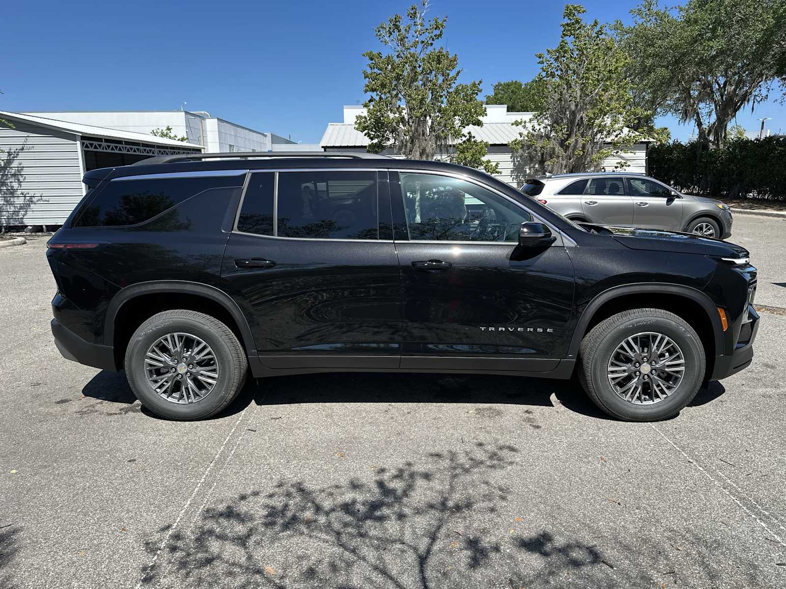 Thumbnail: 2026 Chevrolet Traverse - 7