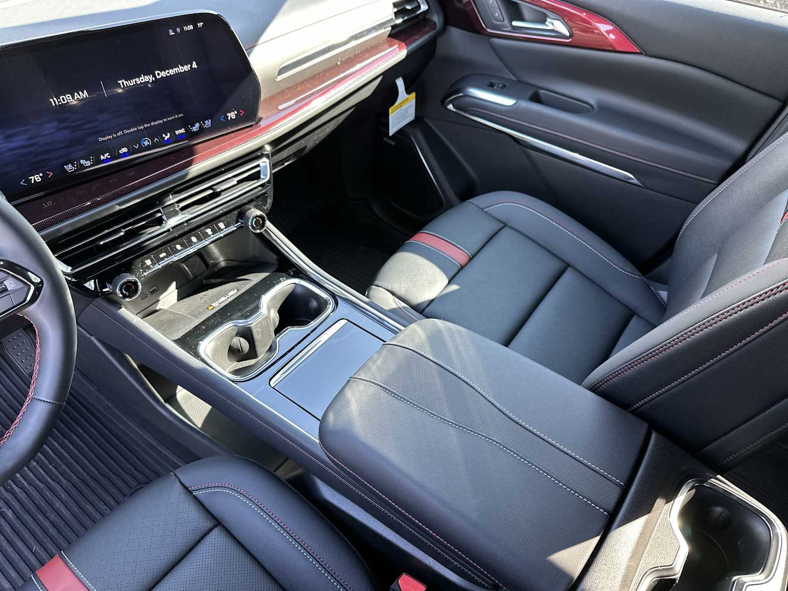 Thumbnail: 2026 Chevrolet Traverse - 21