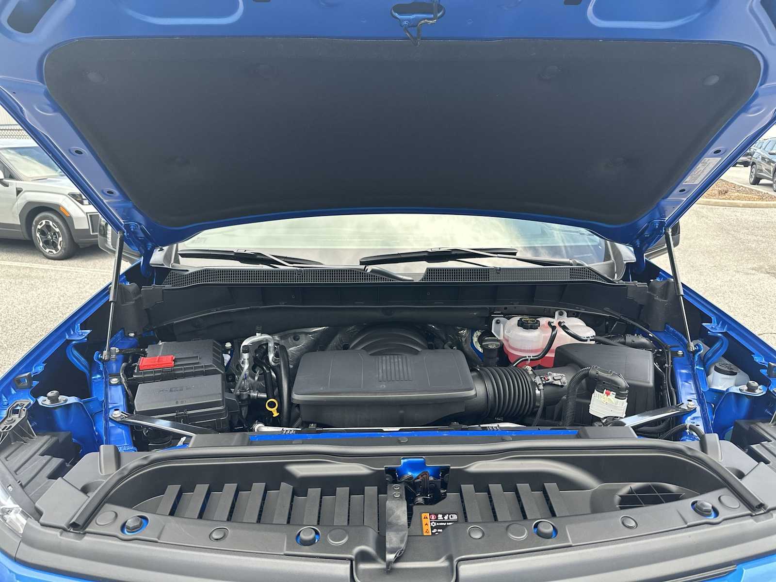 Thumbnail: 2026 Chevrolet Silverado 1500 - 13