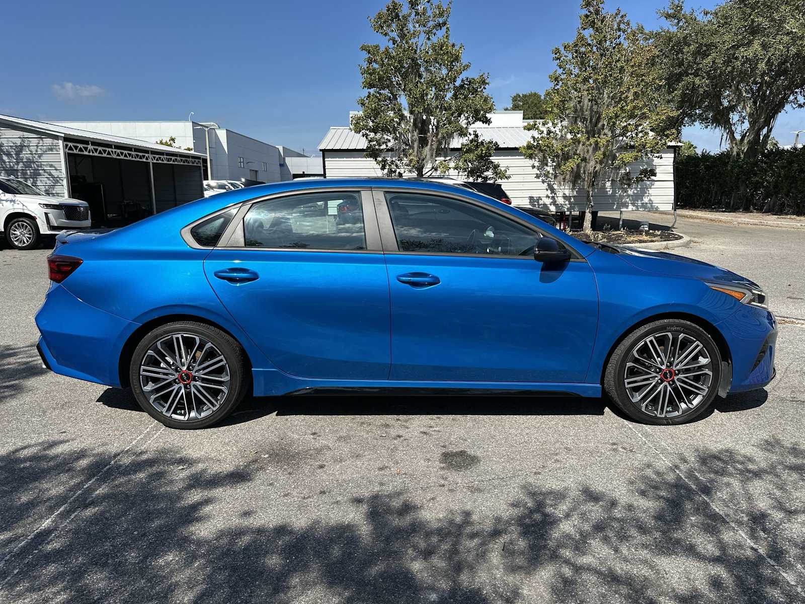 Thumbnail: 2023 Kia Forte - 7