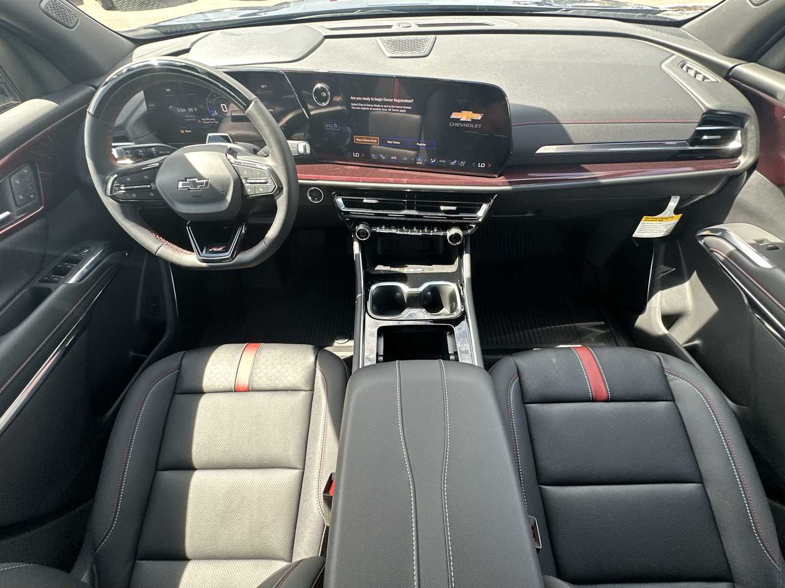 Thumbnail: 2026 Chevrolet Traverse - 14