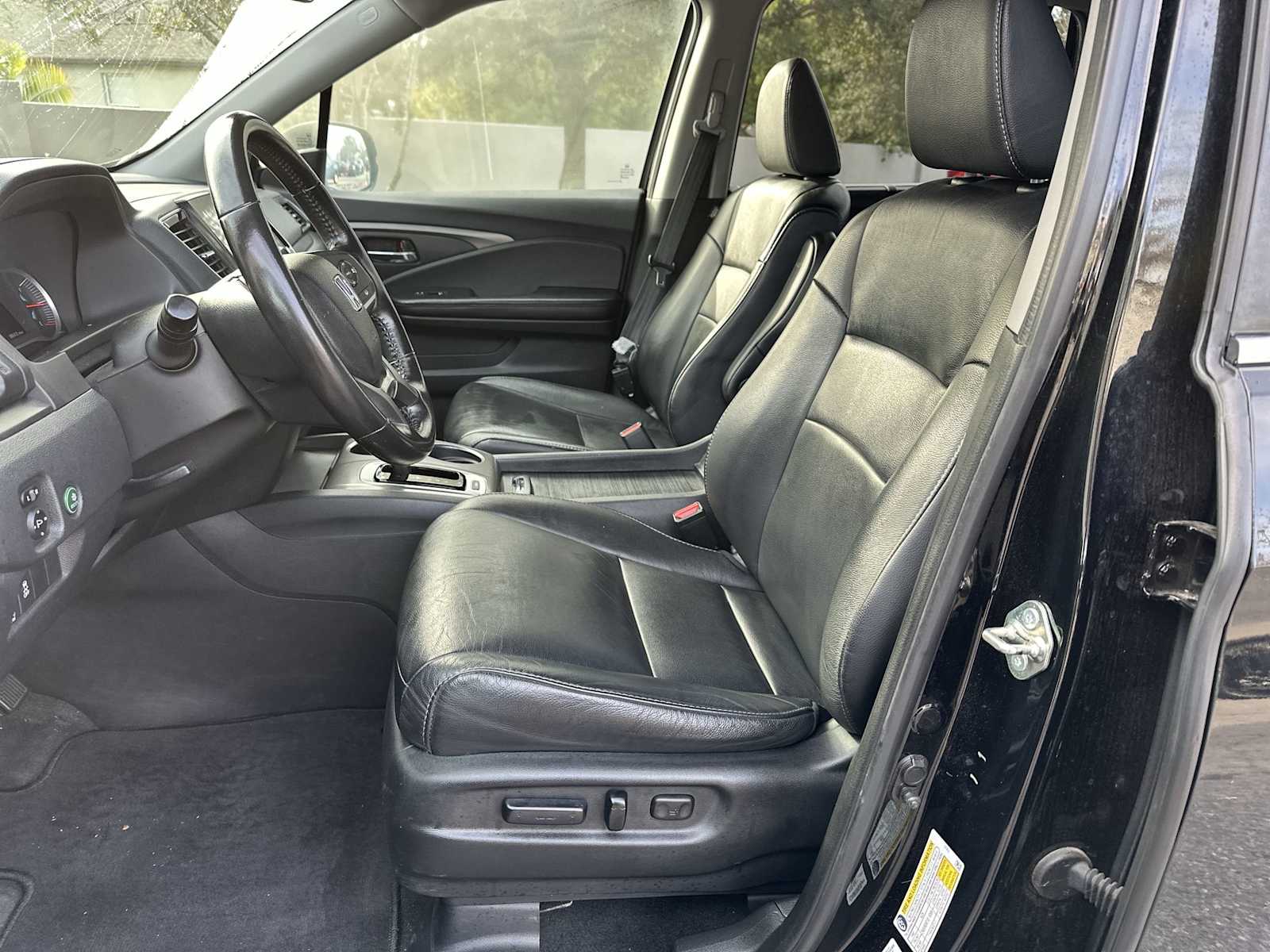 Thumbnail: 2020 Honda Pilot - 2