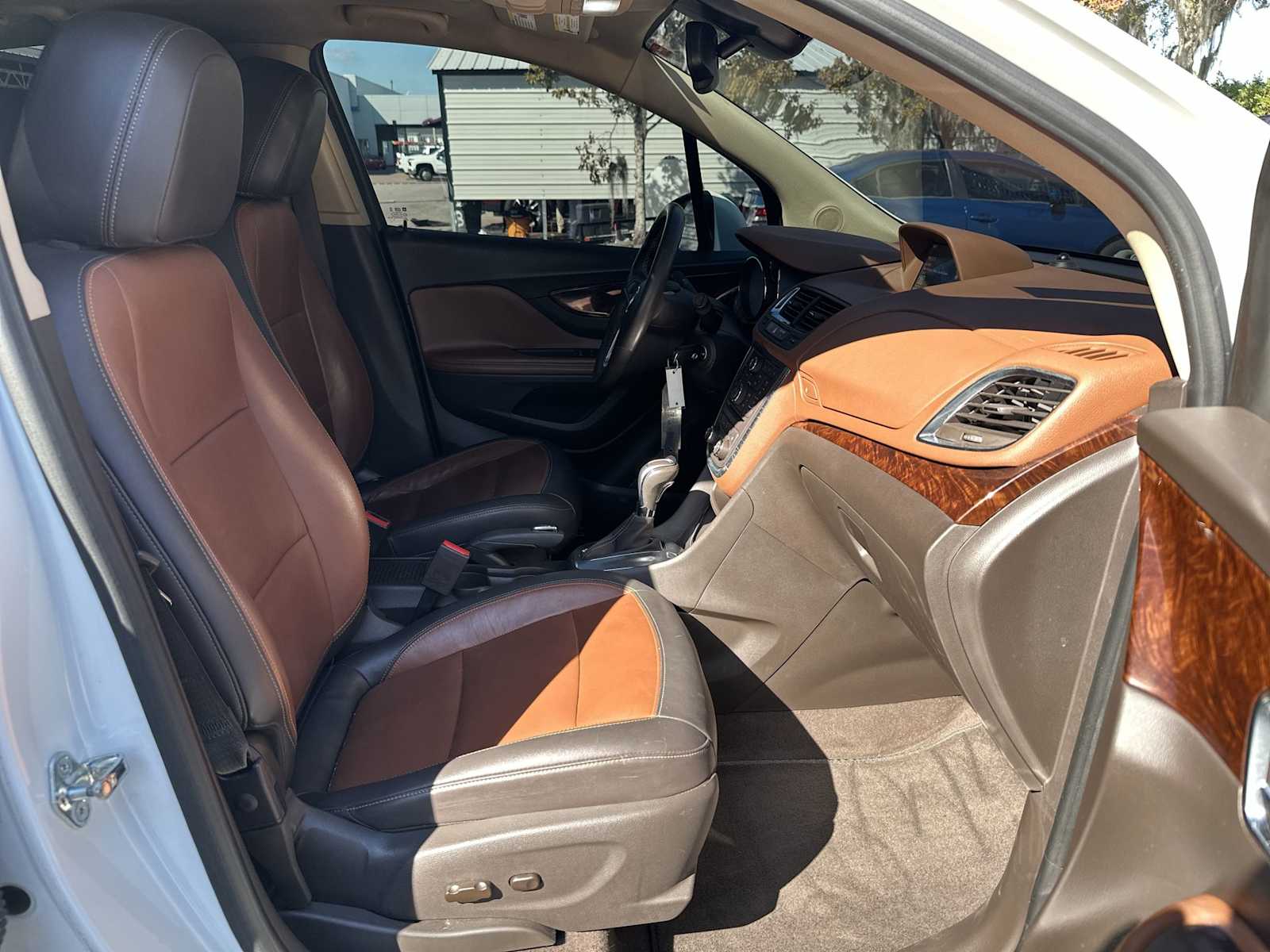 Thumbnail: 2015 Buick Encore - 20